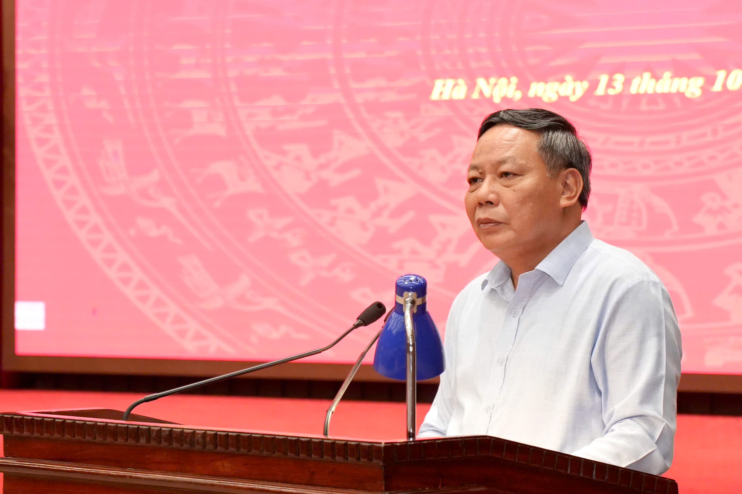 Hà Nội tổ chức chương trình ủng hộ nhân dân Thủ đô khắc phục hậu quả do cơn bão số 10 và số 11 gây ra - ảnh 3