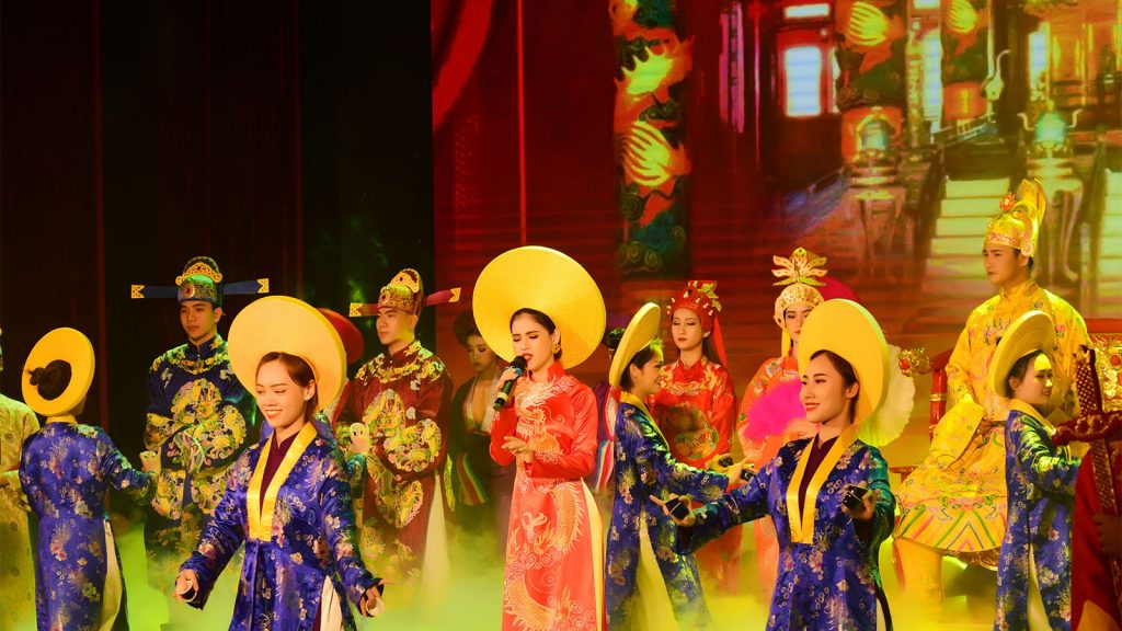 Những quan điểm mới của Đảng về xây dựng và phát triển văn hóa trong Dự thảo Văn kiện Đại hội Đảng lần thứ XIV   - ảnh 1