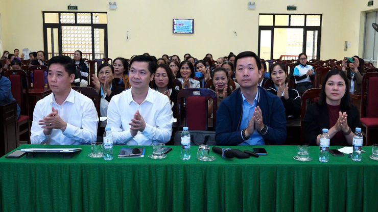 Hội LHPN xã Dân Hòa và Cụm Viettel Thanh Oai ký kết hợp tác về chuyển đổi số, giới thiệu - hỗ trợ việc làm cho phụ nữ - ảnh 1