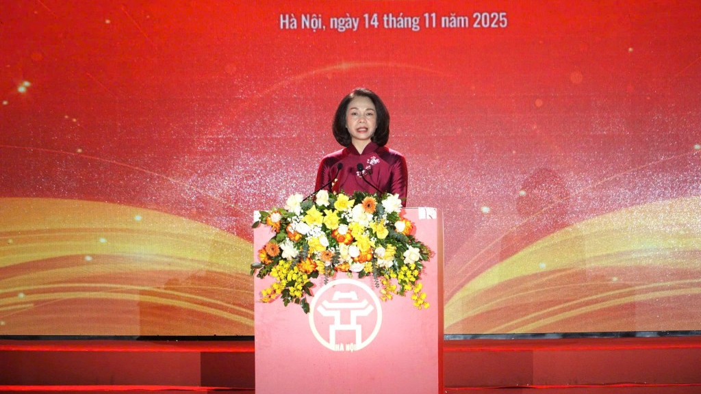  Hà Nội tuyên dương 95 thủ khoa xuất sắc năm 2025 - ảnh 1