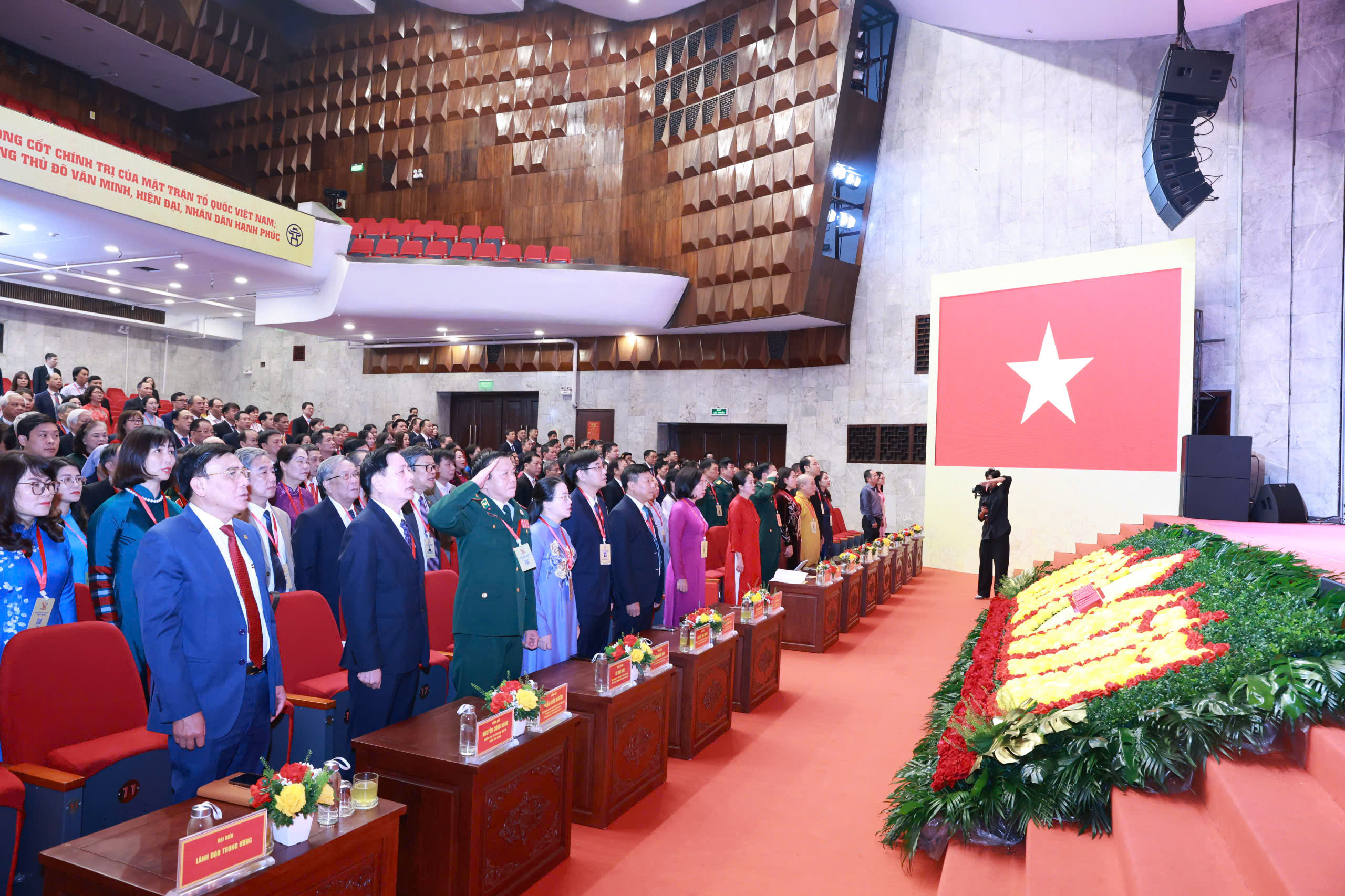 Đại hội MTTQ Việt Nam TP. Hà Nội lần thứ XVIII, nhiệm kỳ 2025 - 2030 bắt đầu ngày làm việc thứ nhất - ảnh 2