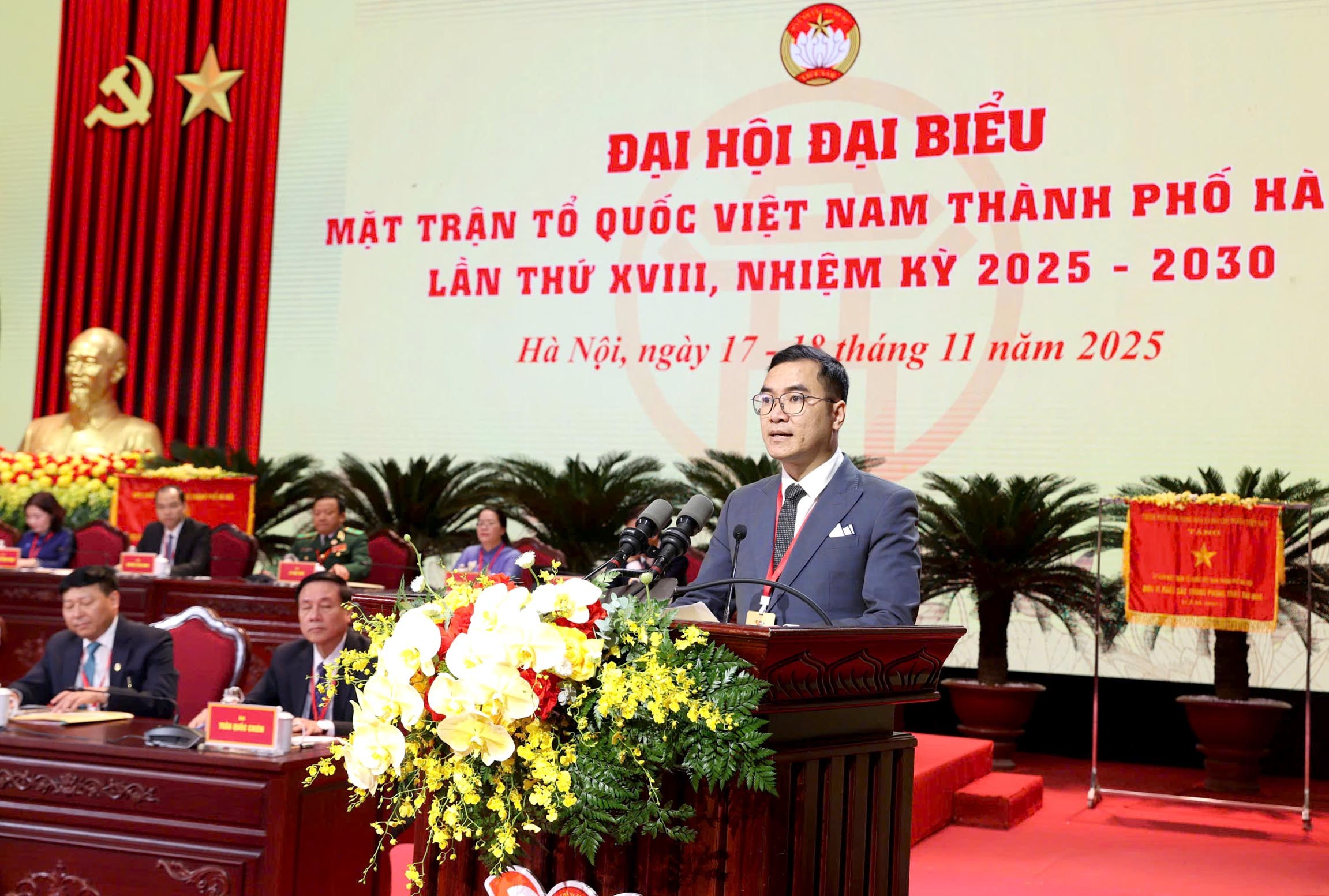 Phát huy tinh thần xung kích, tình nguyện, sáng tạo, tham gia xây dựng Thủ đô ngày càng giàu đẹp, văn hiến, văn minh, hiện đại - ảnh 1