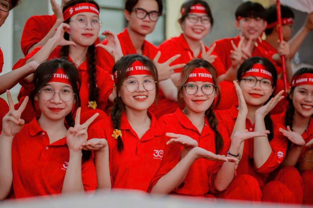 Phát huy tinh thần xung kích, tình nguyện, sáng tạo, tham gia xây dựng Thủ đô ngày càng giàu đẹp, văn hiến, văn minh, hiện đại - ảnh 3