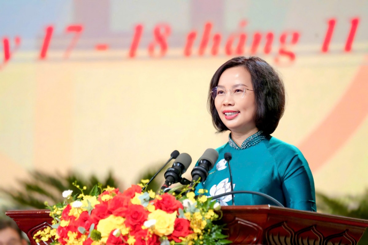 Đồng chí Bùi Huyền Mai tái đắc cử Chủ tịch MTTQ Việt Nam thành phố Hà Nội khóa XVIII - ảnh 2