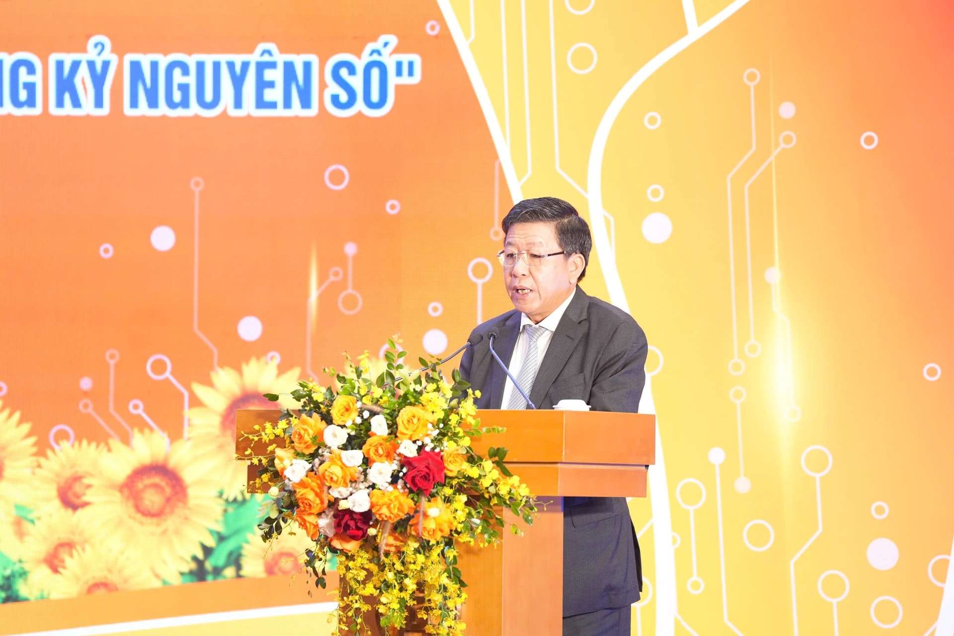 Mỗi gia đình và người dân Thủ đô hãy trở thành tuyên truyền viên tích cực, lên tiếng khi thấy bạo lực - ảnh 2