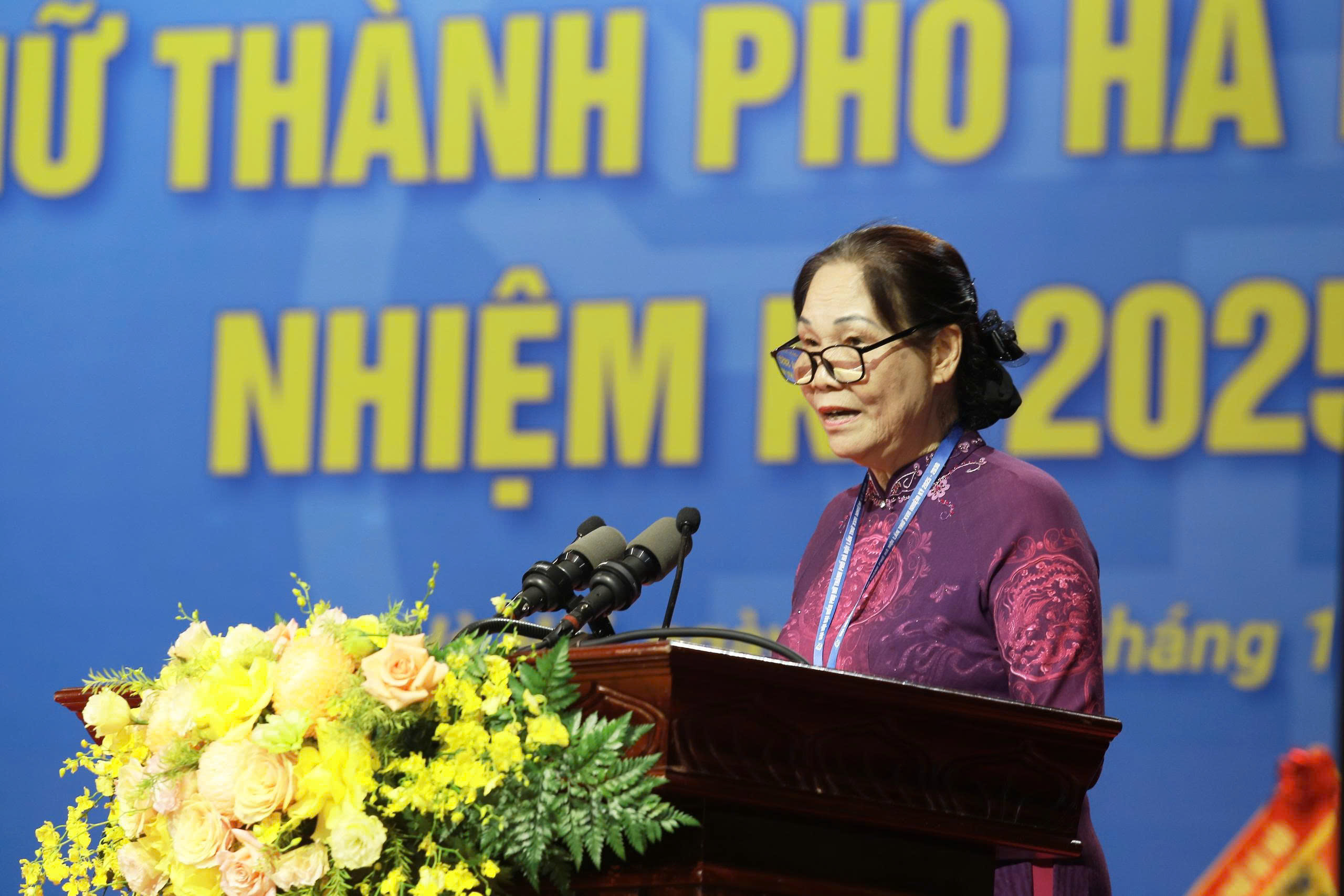 Niềm tự hào và minh chứng sinh động cho sự đóng góp to lớn của phụ nữ làng nghề Thủ đô - ảnh 1