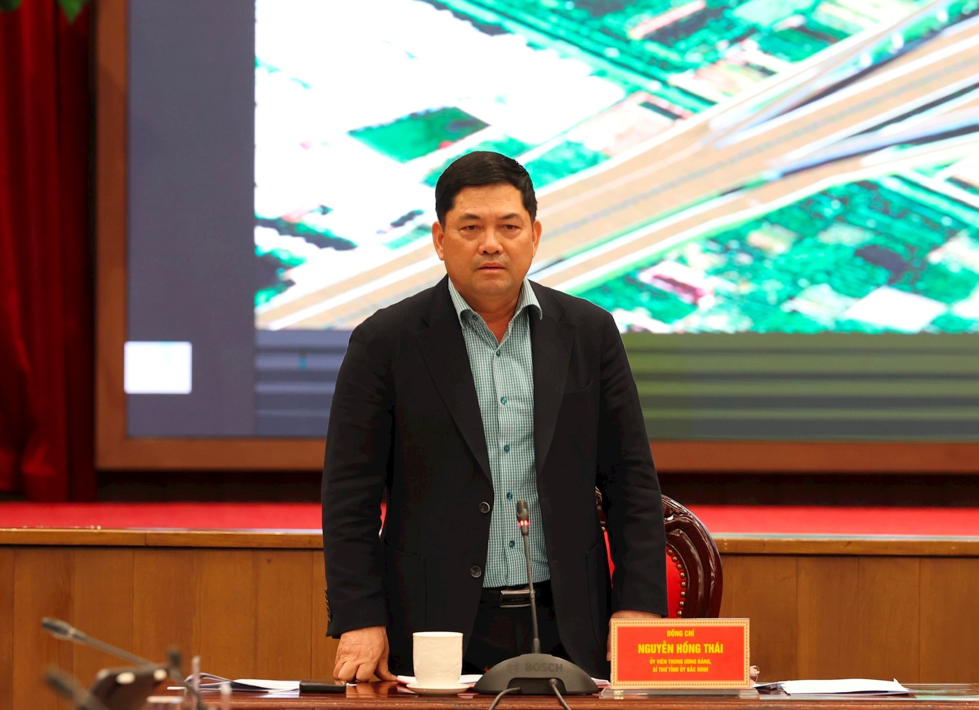 3 địa phương tập trung giải quyết các khó khăn, đẩy nhanh tiến độ tổng thể của Dự án đường Vành đai 4 - Vùng Thủ đô - ảnh 3