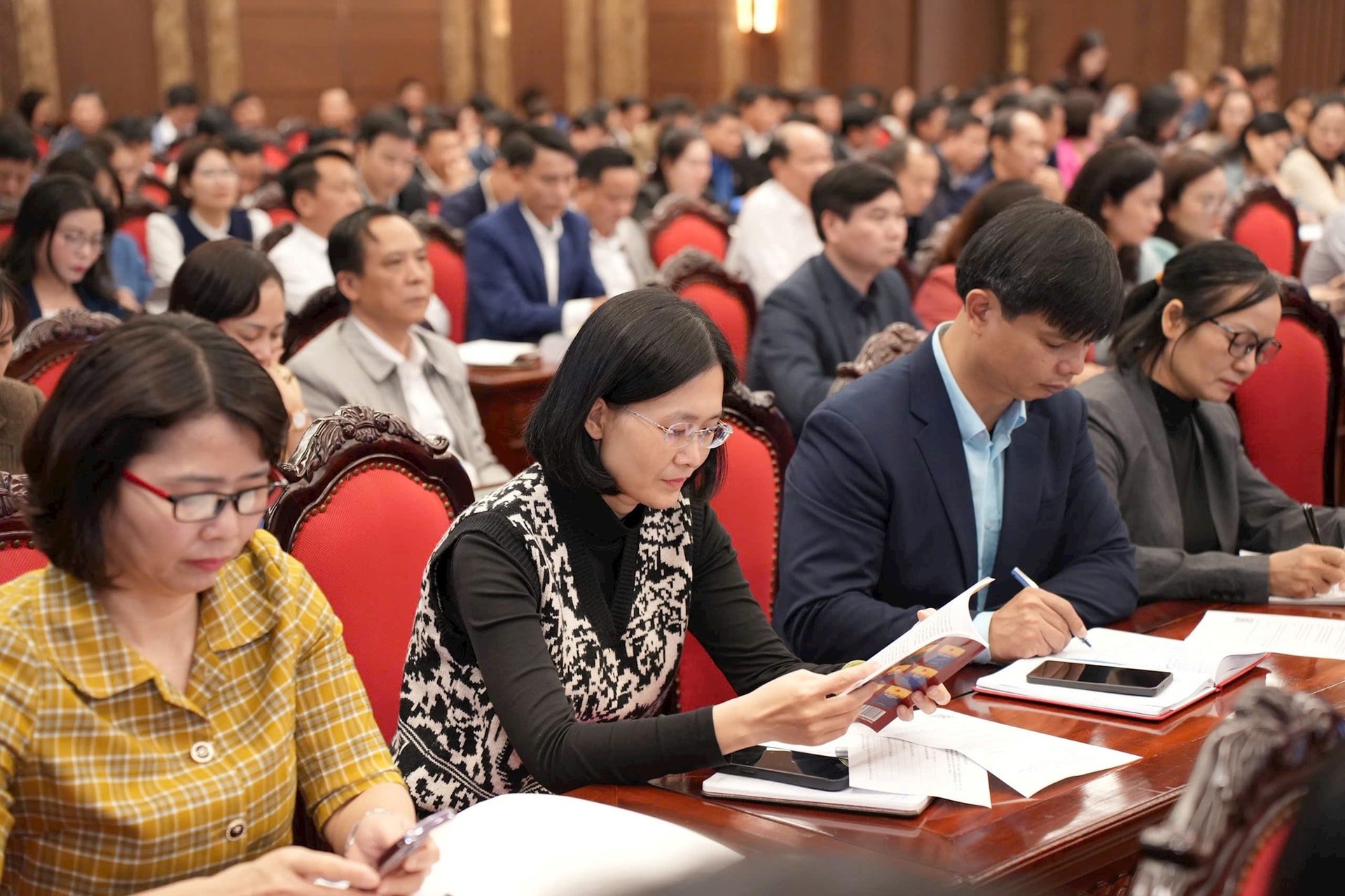 Mỗi cán bộ Mặt trận phải chủ động nâng cao năng lực số, biến nhận thức thành hành động - ảnh 3