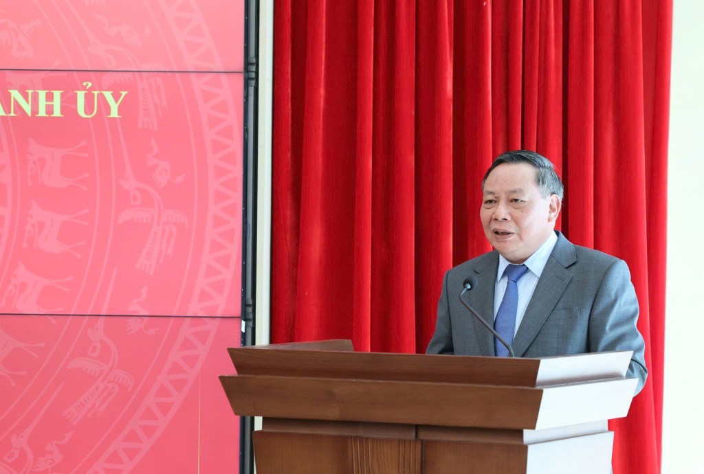 Phó Chủ nhiệm Văn phòng Quốc hội giữ chức vụ Phó Trưởng ban Ban Tuyên giáo và Dân vận Thành ủy Hà Nội - ảnh 2