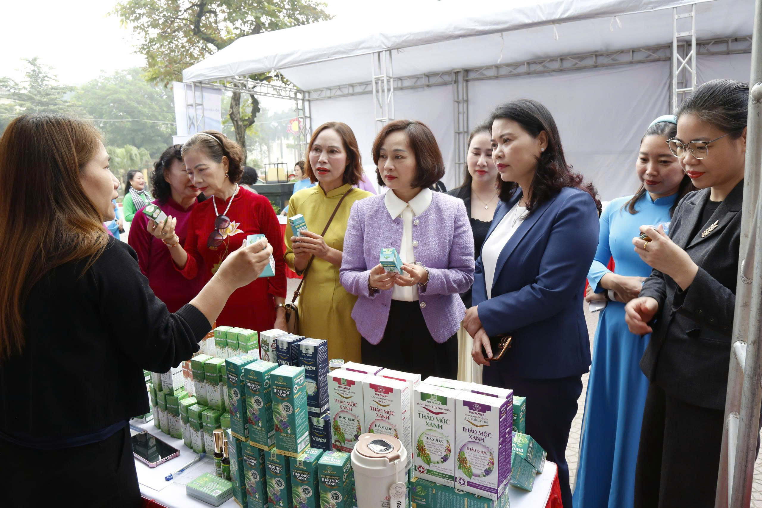 Phụ nữ Hà Đông góp phần lan tỏa văn hóa tiêu dùng hàng Việt - ảnh 1