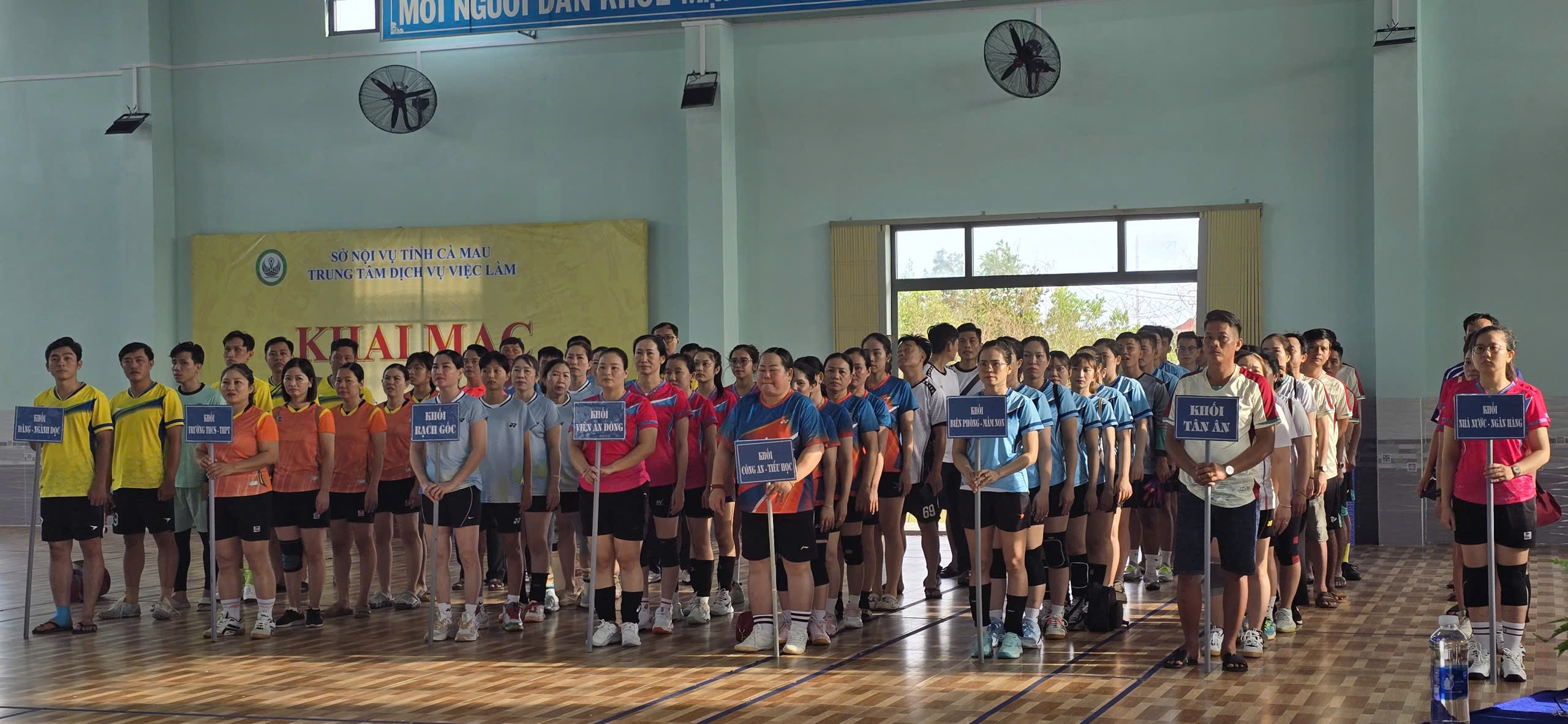 Sôi nổi các hoạt động chào mừng 85 năm Ngày truyền thống Cách mạng tỉnh Cà Mau - ảnh 2