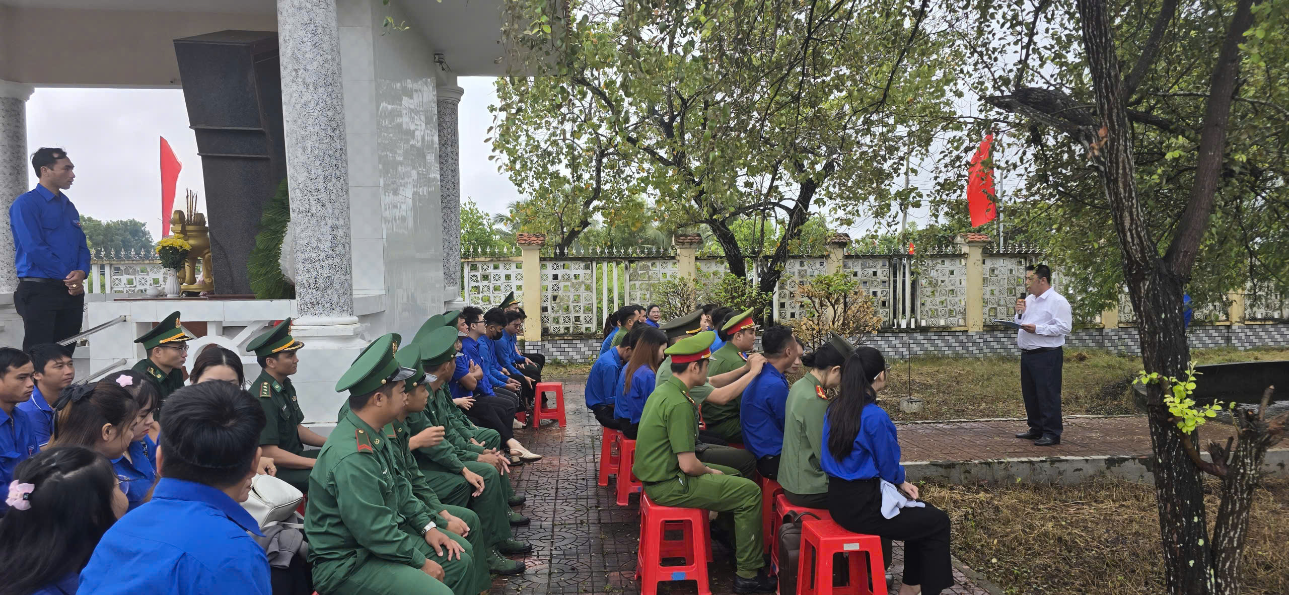 Tuổi trẻ Biên phòng Rạch Gốc tri ân, tiếp lửa truyền thống cách mạng - ảnh 4