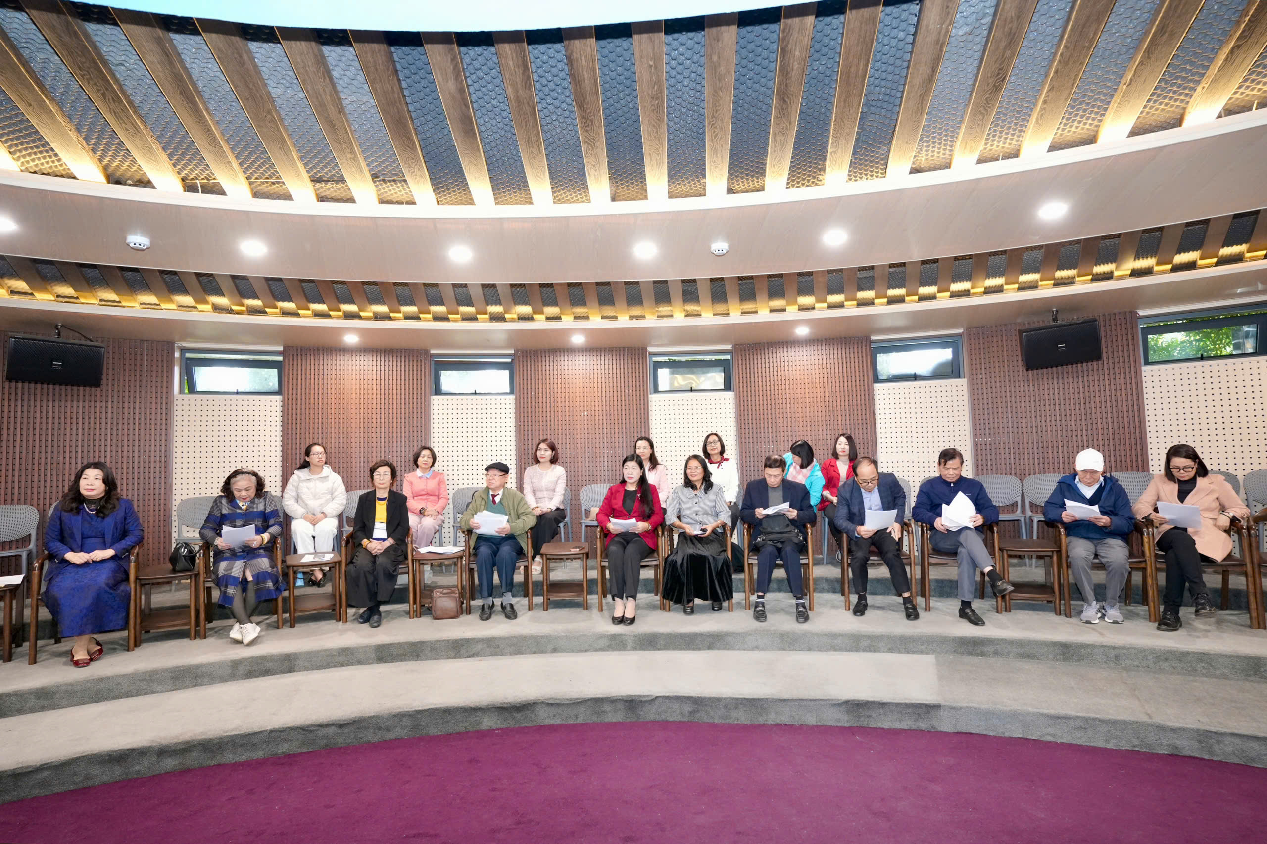 Hoạt động tư vấn, góp ý, phản biện của Hội đồng Tư vấn Kinh tế góp phần nâng cao vị thế của Ủy ban MTTQ Việt Nam Thành phố - ảnh 2