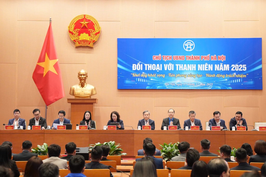 Chủ tịch UBND TP Vũ Đại Thắng đối thoại với thanh niên Thủ đô - ảnh 1