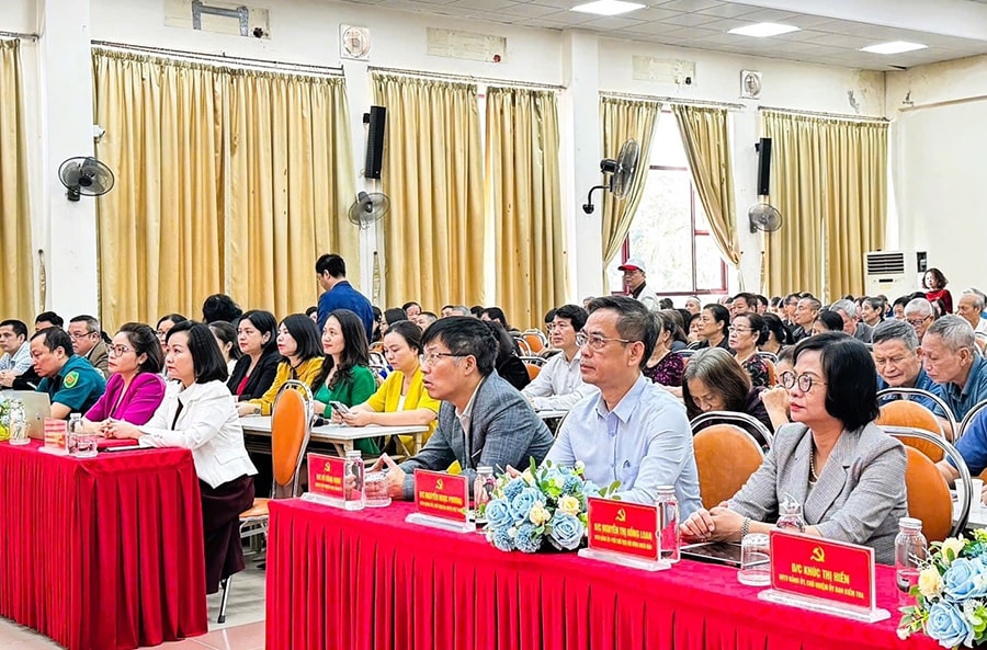 Sẽ trao nhiều giải thưởng cho cuộc thi tìm hiểu Nghị quyết Đại hội lần thứ XVIII Đảng bộ thành phố Hà Nội - ảnh 1