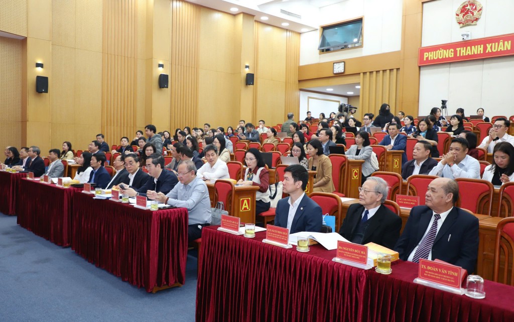 Giải pháp đưa Thủ đô Hà Nội phát triển nhanh, bền vững, xứng tầm vị trí đầu tàu trong giai đoạn phát triển mới của đất nước  ​ - ảnh 4