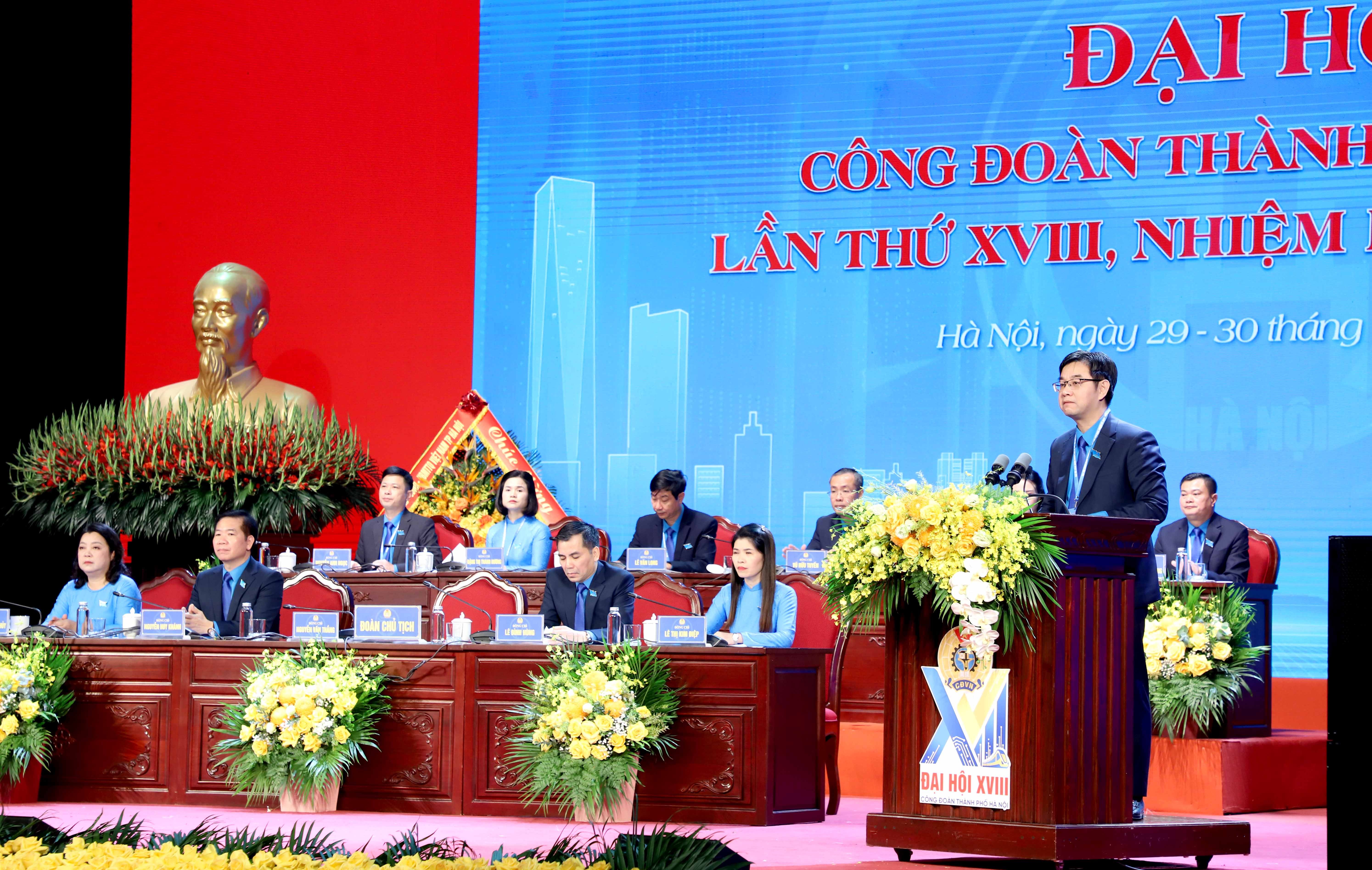 Khai mạc trọng thể Đại hội Công đoàn thành phố Hà Nội lần thứ XVIII, nhiệm kỳ 2025 - 2030 - ảnh 3