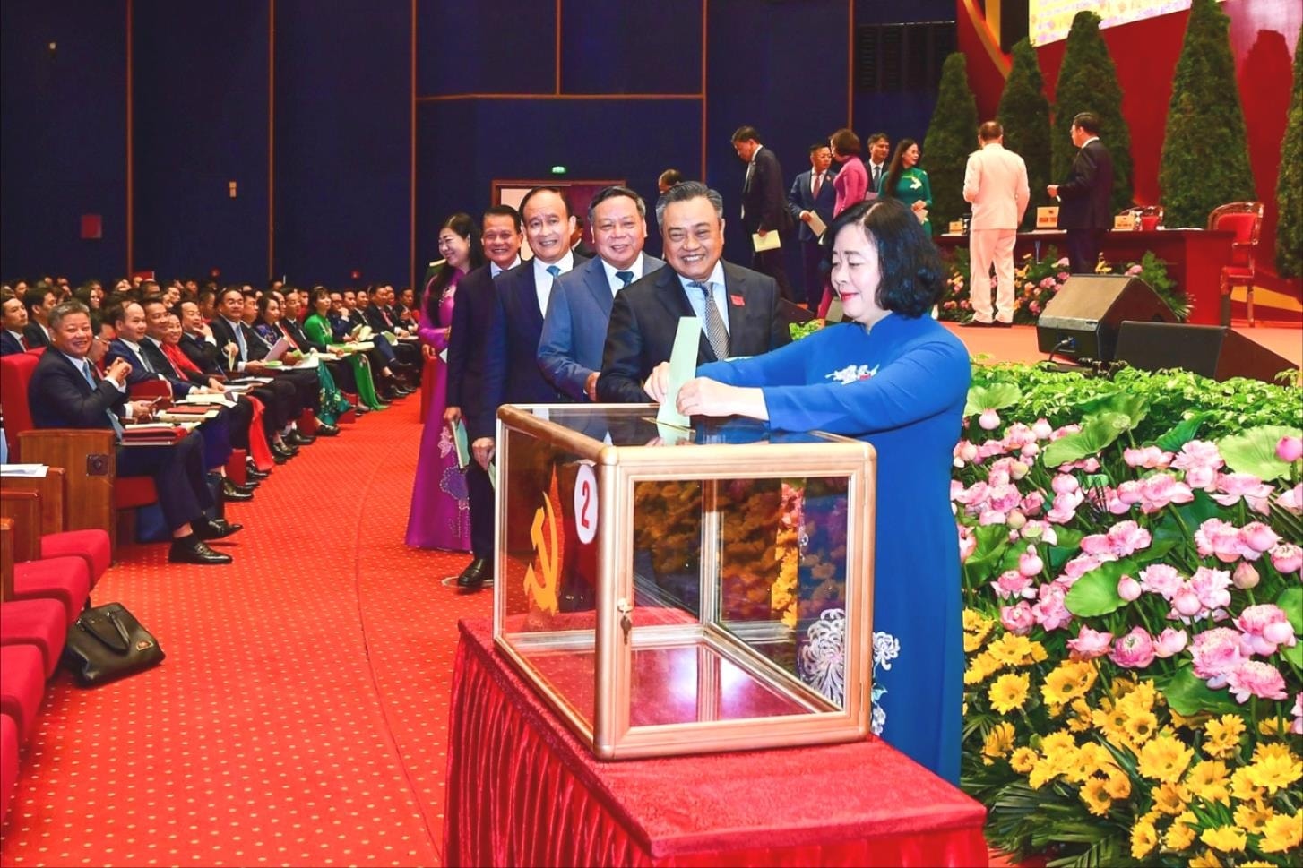 10 dấu ấn nổi bật của Thủ đô Hà Nội năm 2025 - ảnh 1