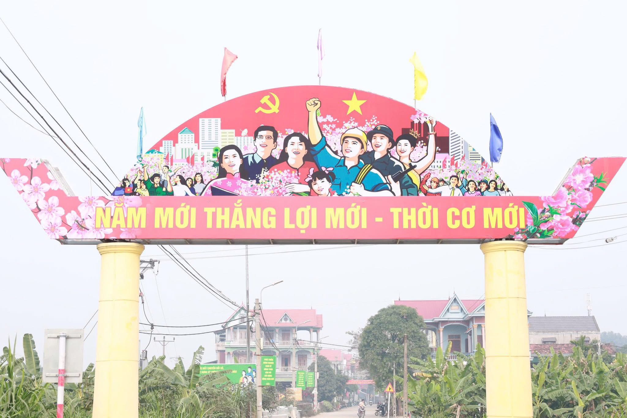 Xã đảo Minh Châu rực rỡ cờ hoa chào mừng Đại hội Đảng toàn quốc lần thứ XIV - ảnh 2