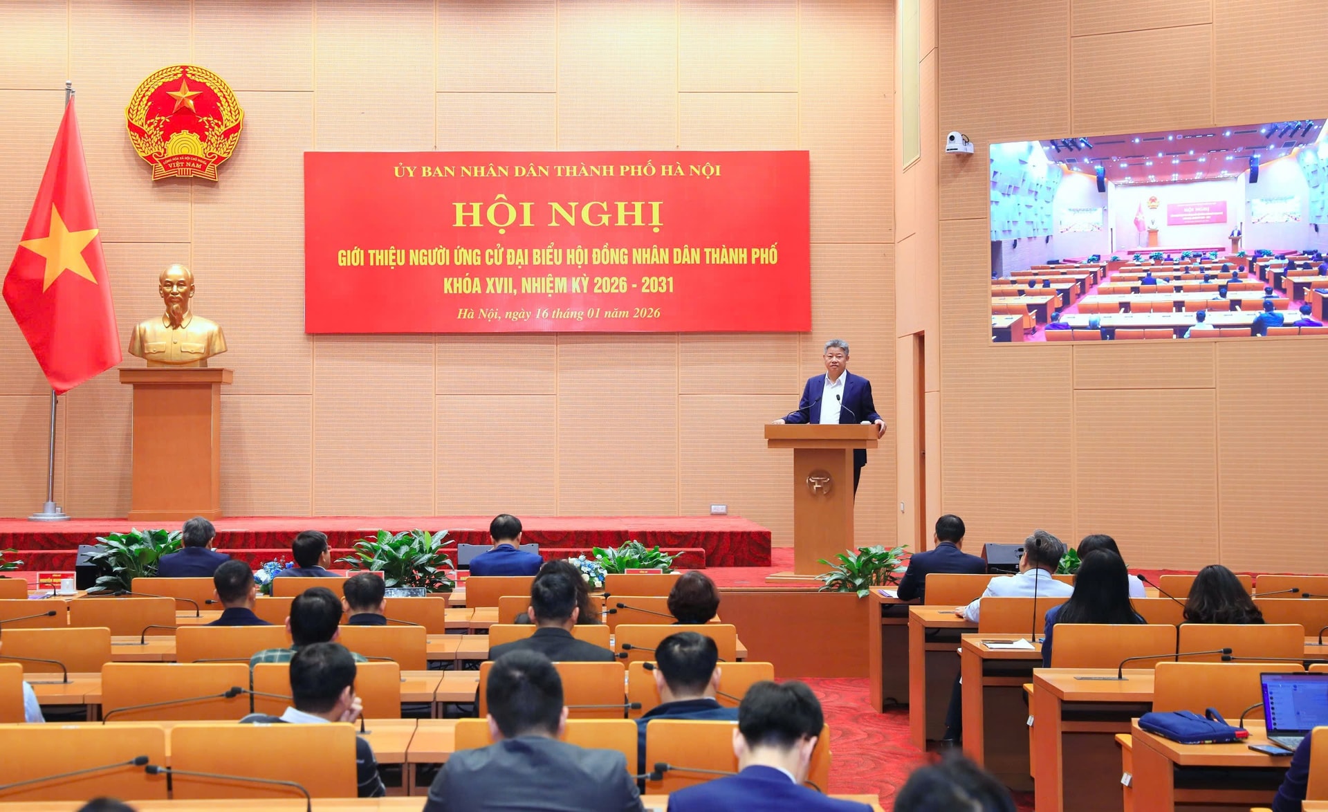 Giới thiệu các đồng chí Vũ Đại Thắng, Dương Đức Tuấn, Nguyễn Mạnh Quyền ứng cử đại biểu HĐND Thành phố - ảnh 2