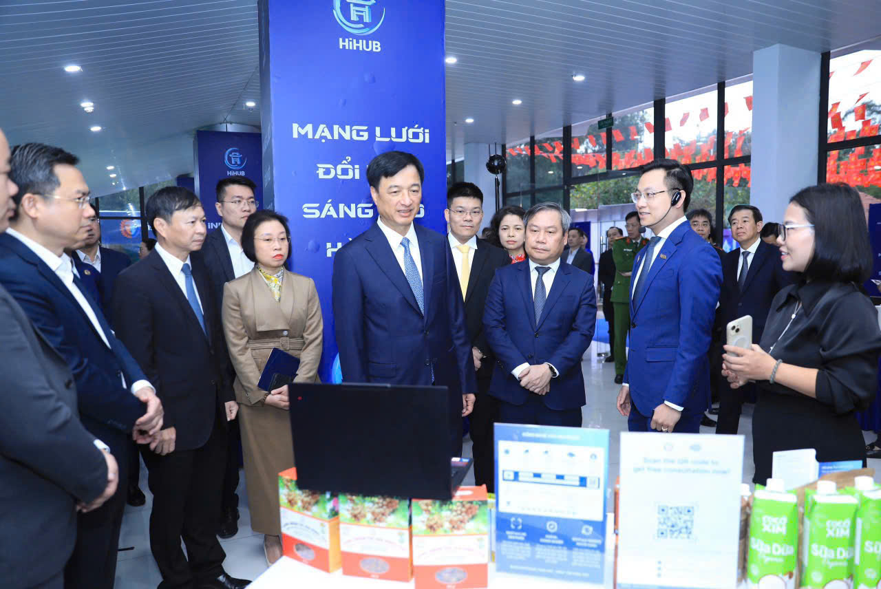 Thủ đô Hà Nội với sứ mệnh tiên phong, sẵn sàng hiện thực hóa tầm nhìn Đại hội XIV của Đảng - ảnh 4