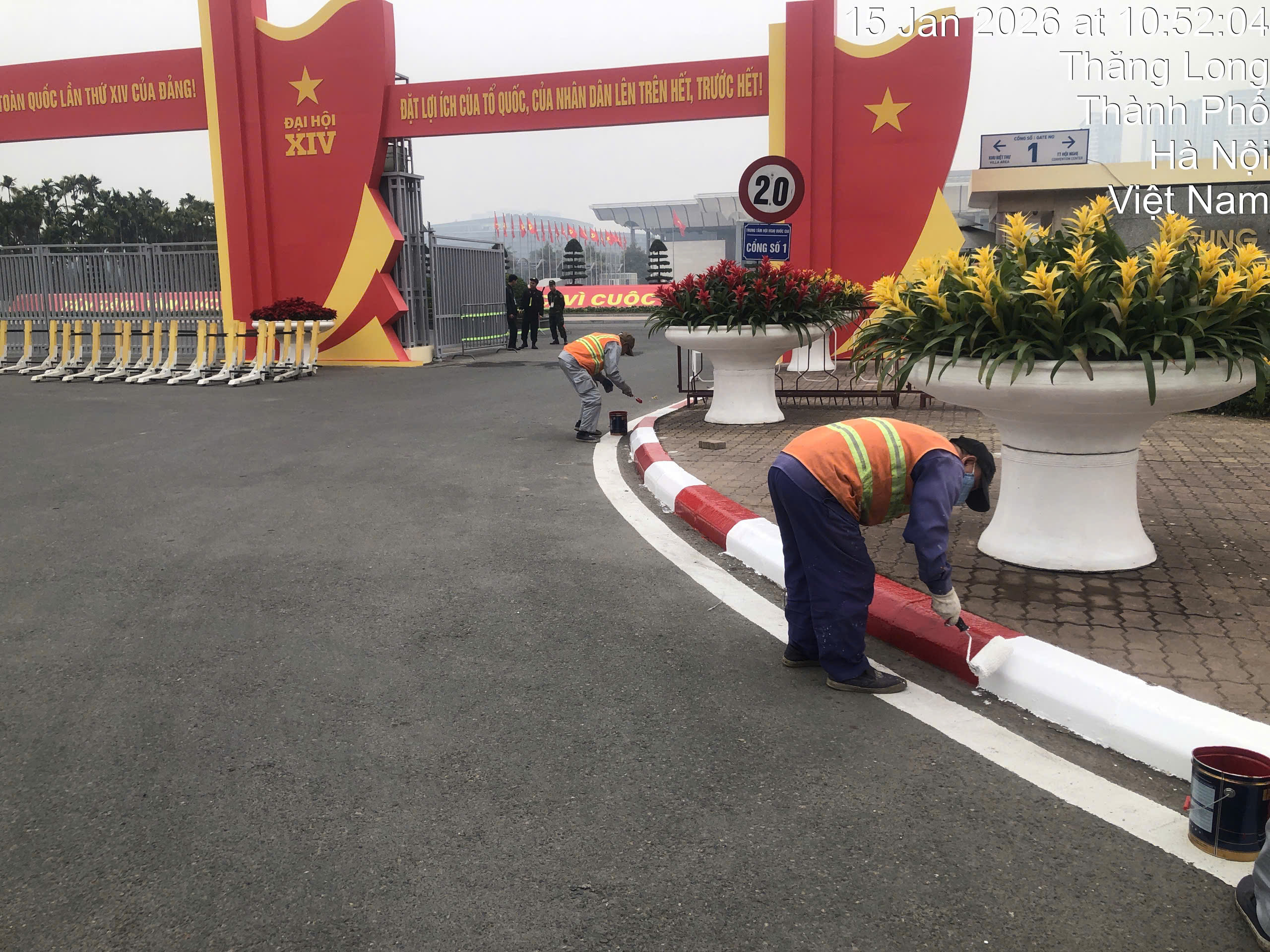 Hà Nội: Duy tu hệ thống kết cấu hạ tầng giao thông phục vụ Đại hội XIV của Đảng - ảnh 4