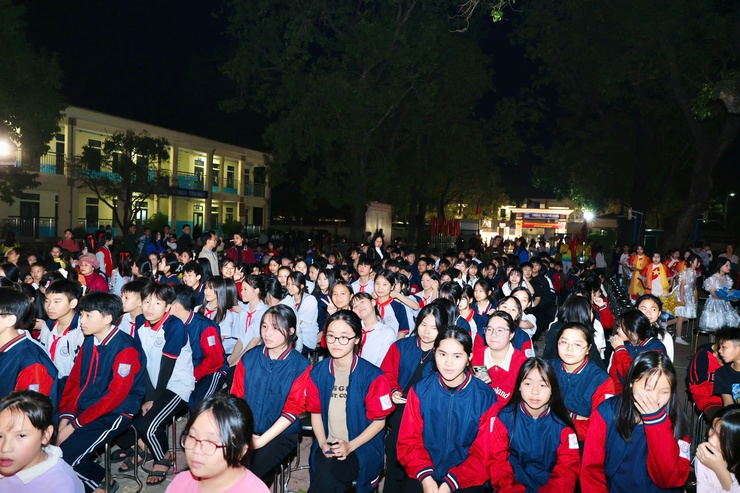 Xã Phú Nghĩa tổ chức Chương trình nghệ thuật chào mừng Đại hội đại biểu toàn quốc lần thứ XIV của Đảng - ảnh 4