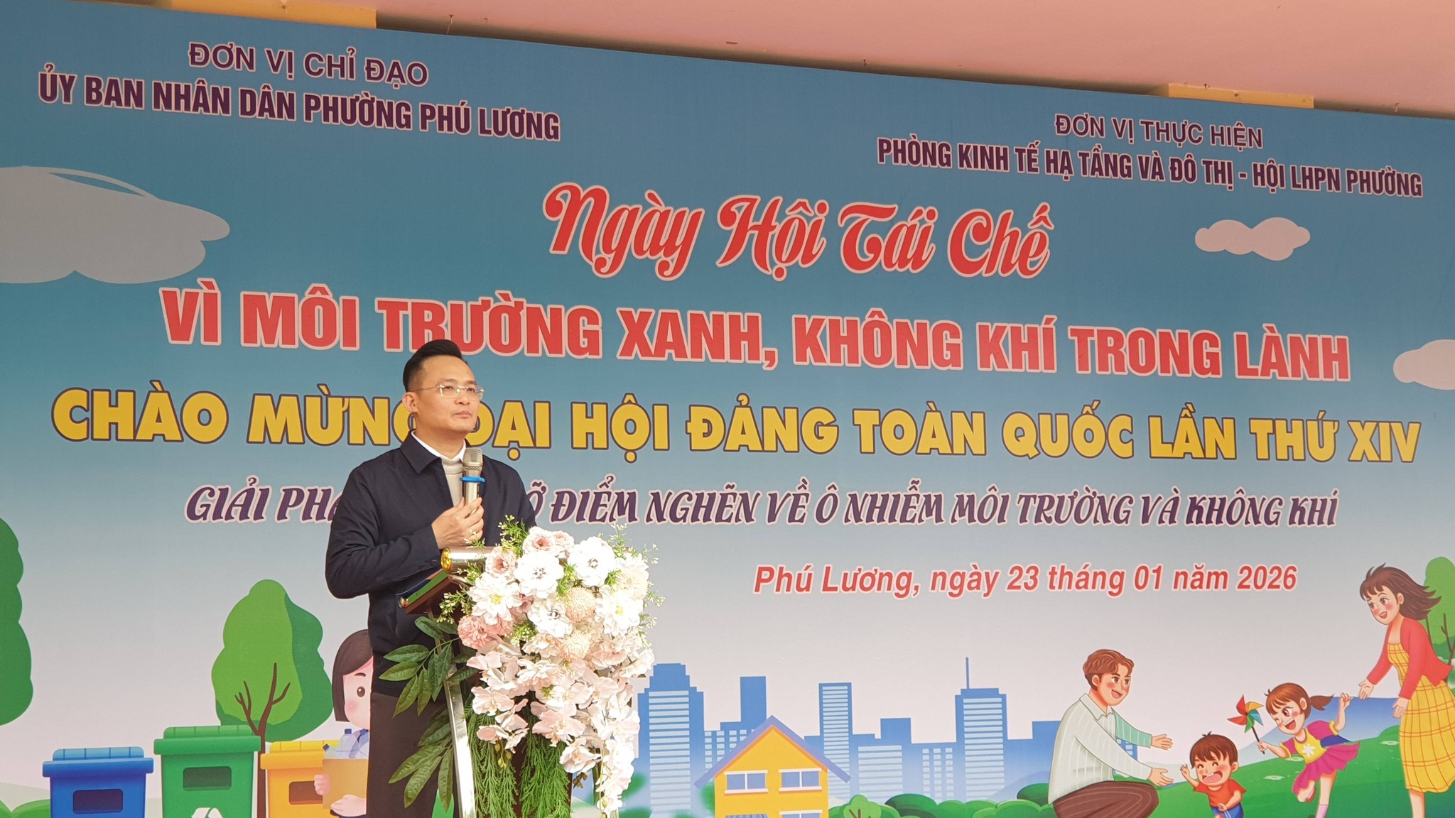 Phường Phú Lương tổ chức “Ngày hội tái chế - Vì môi trường xanh, không khí trong lành” - ảnh 5