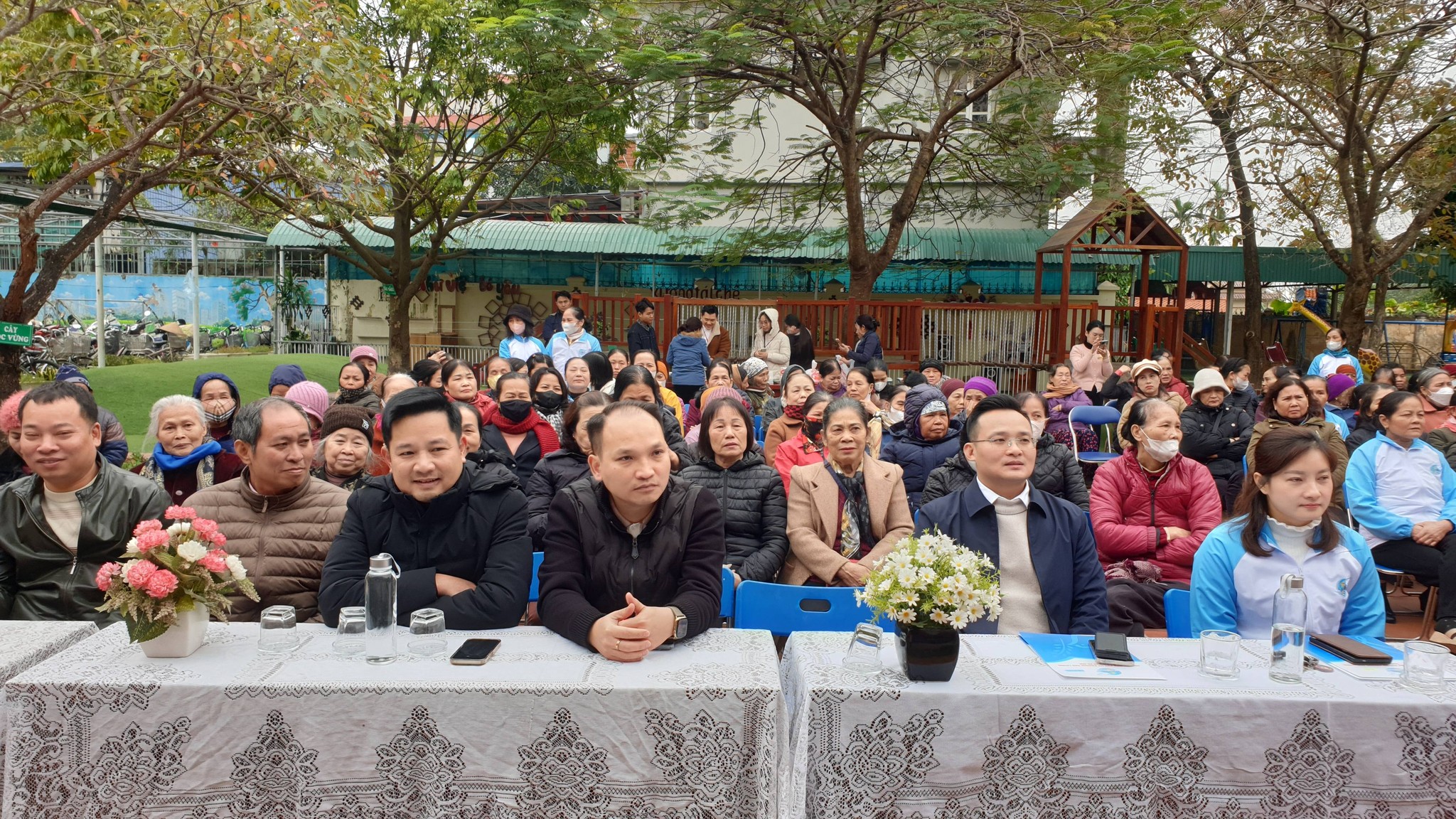 Phường Phú Lương tổ chức “Ngày hội tái chế - Vì môi trường xanh, không khí trong lành” - ảnh 1