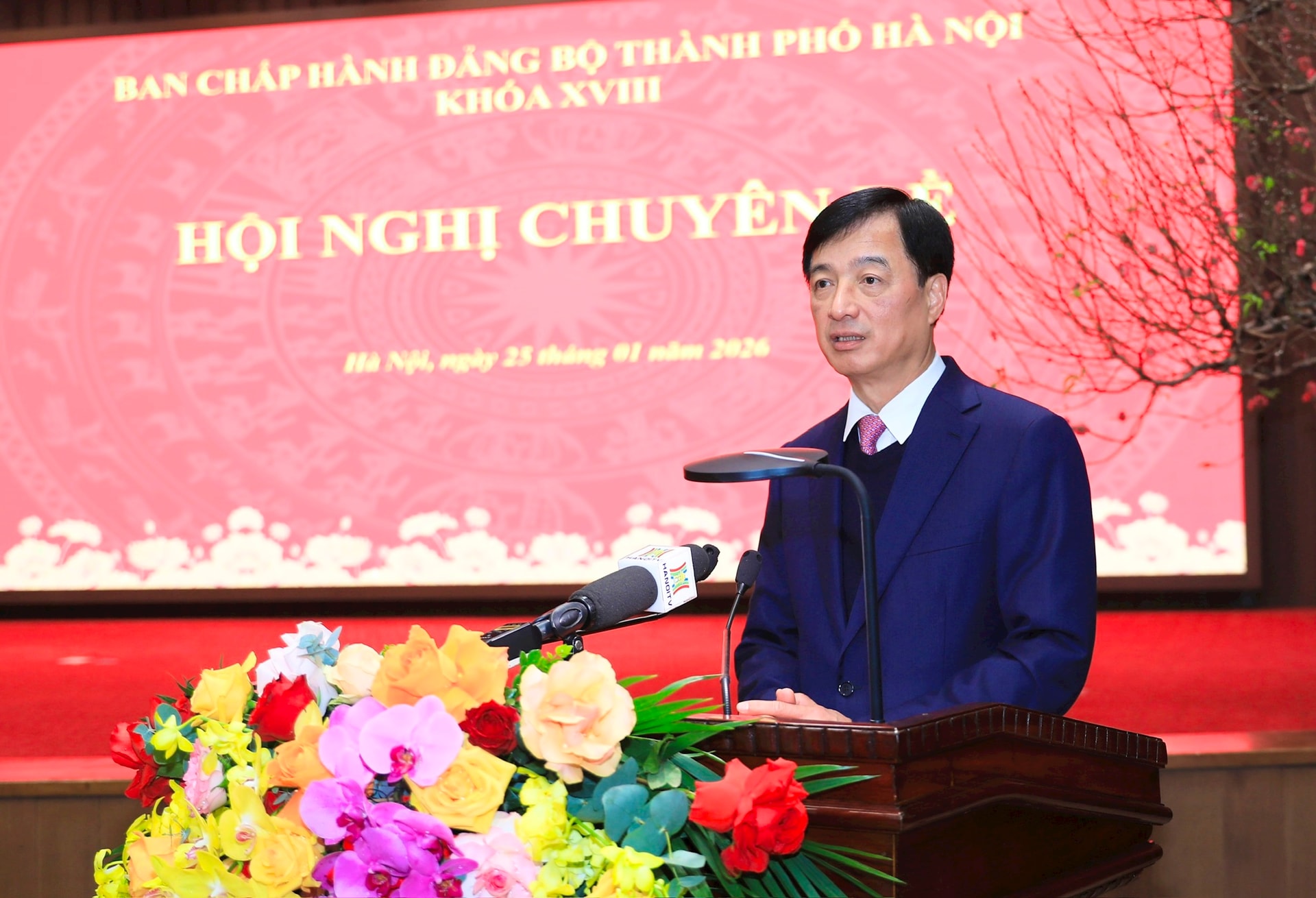 Mỗi quyết sách, dự án đầu tư đều phải mang lại cuộc sống ấm no, hạnh phúc cho Nhân dân  - ảnh 2