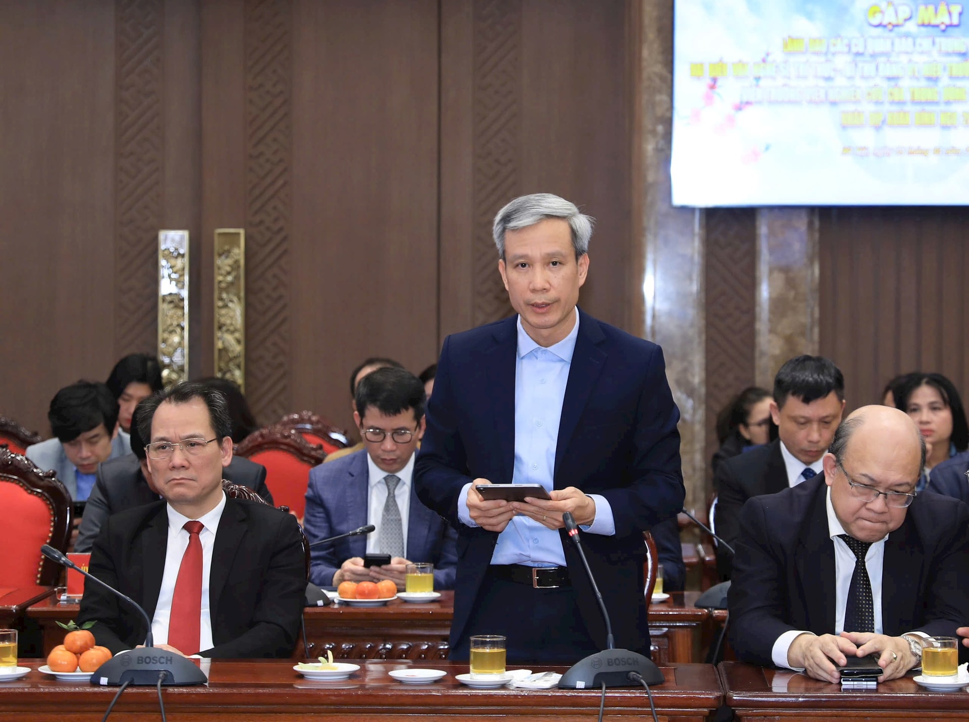 Bí thư Thành ủy Hà Nội Nguyễn Duy Ngọc: Hài hòa giữa gìn giữ bản sắc và phát huy các yếu tố hiện đại trong quá trình phát triển - ảnh 3