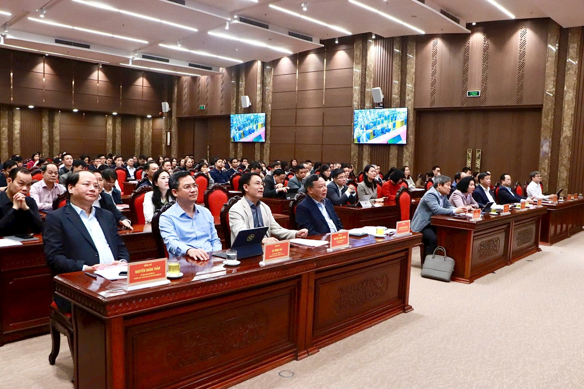 Hơn 1,93 triệu cán bộ, đảng viên tham dự Hội nghị quán triệt, triển khai thực hiện Nghị quyết Đại hội XIV của Đảng - ảnh 2