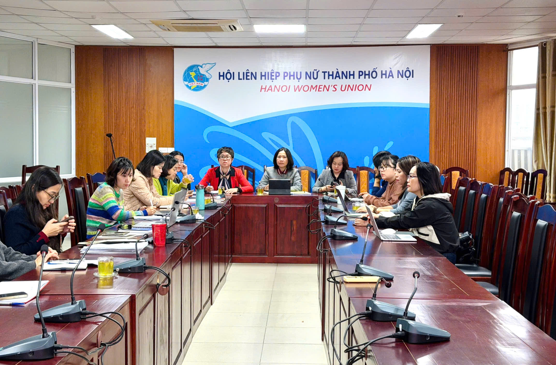 Hơn 1,93 triệu cán bộ, đảng viên tham dự Hội nghị quán triệt, triển khai thực hiện Nghị quyết Đại hội XIV của Đảng - ảnh 3