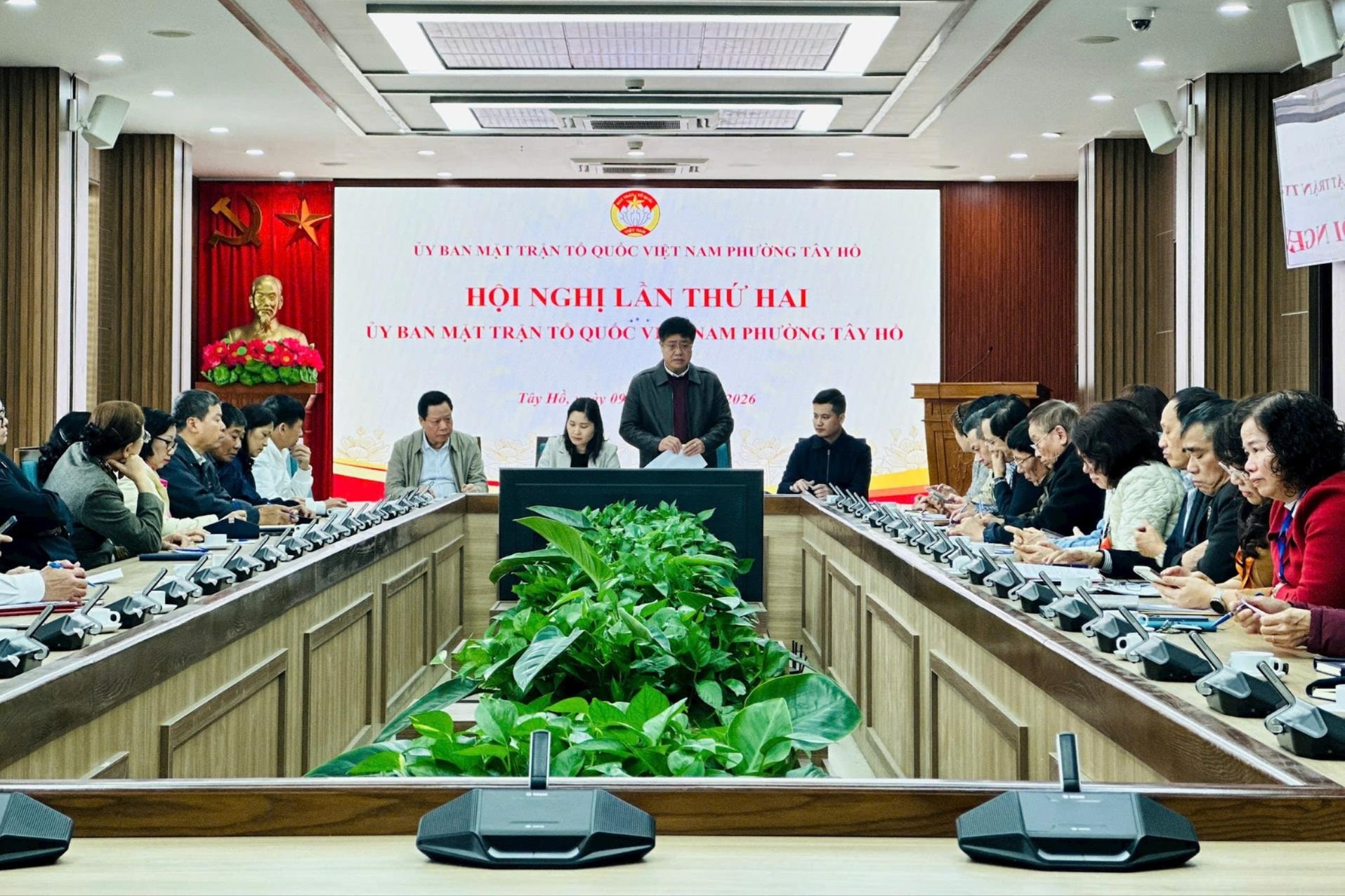 Hà Nội thực hiện tốt công tác bầu cử gắn với các nhiệm vụ chính trị của địa phương - ảnh 1