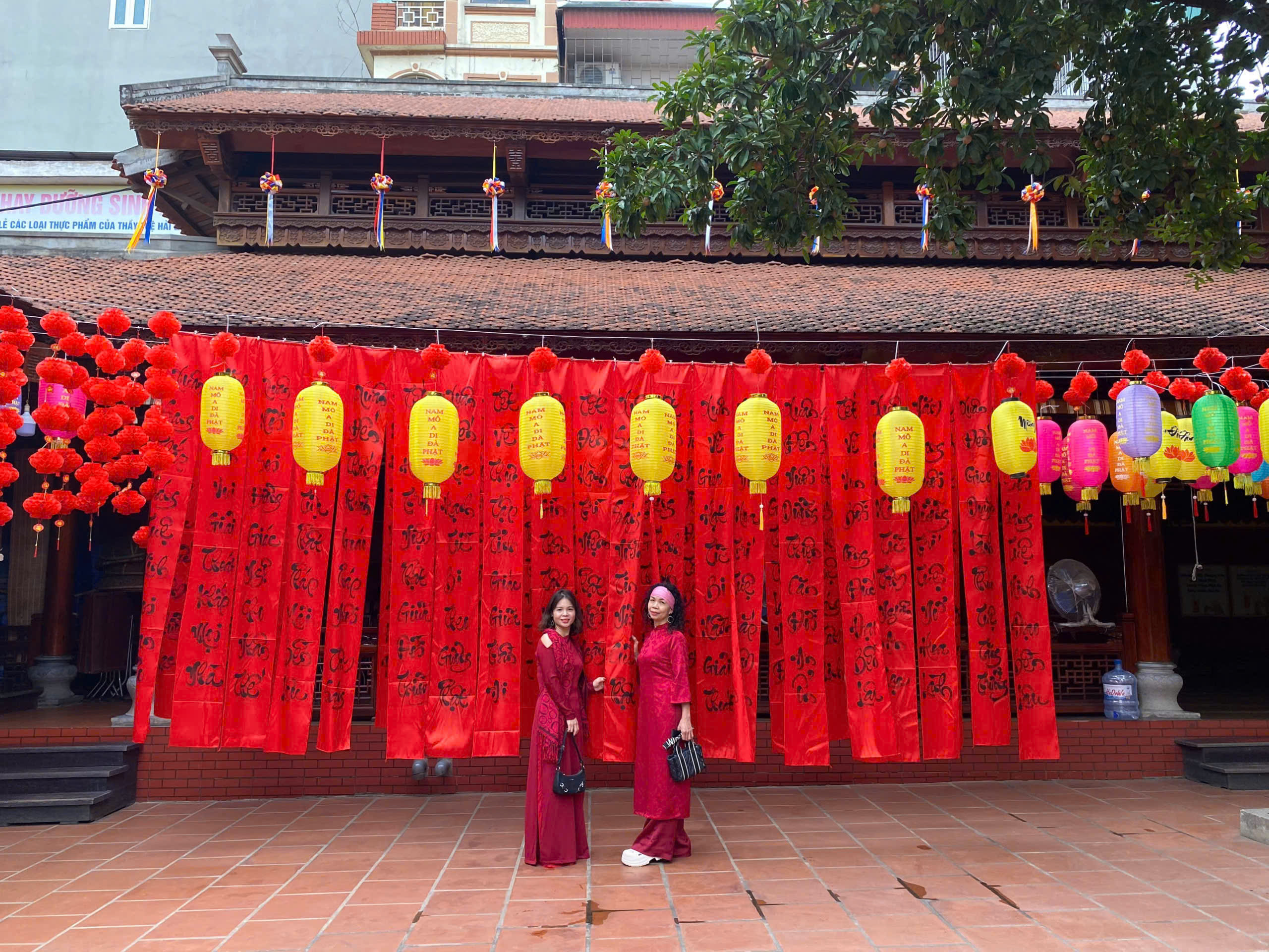 Các chùa đầu năm không chỉ là nơi cầu an mà còn là nơi check - in tuyệt đẹp - ảnh 3