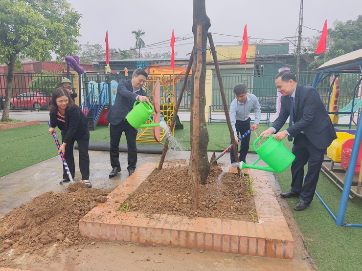 Xã Thanh Oai phát động Tết trồng cây “Đời đời nhớ ơn Bác Hồ” Xuân Bính Ngọ 2026 - ảnh 4