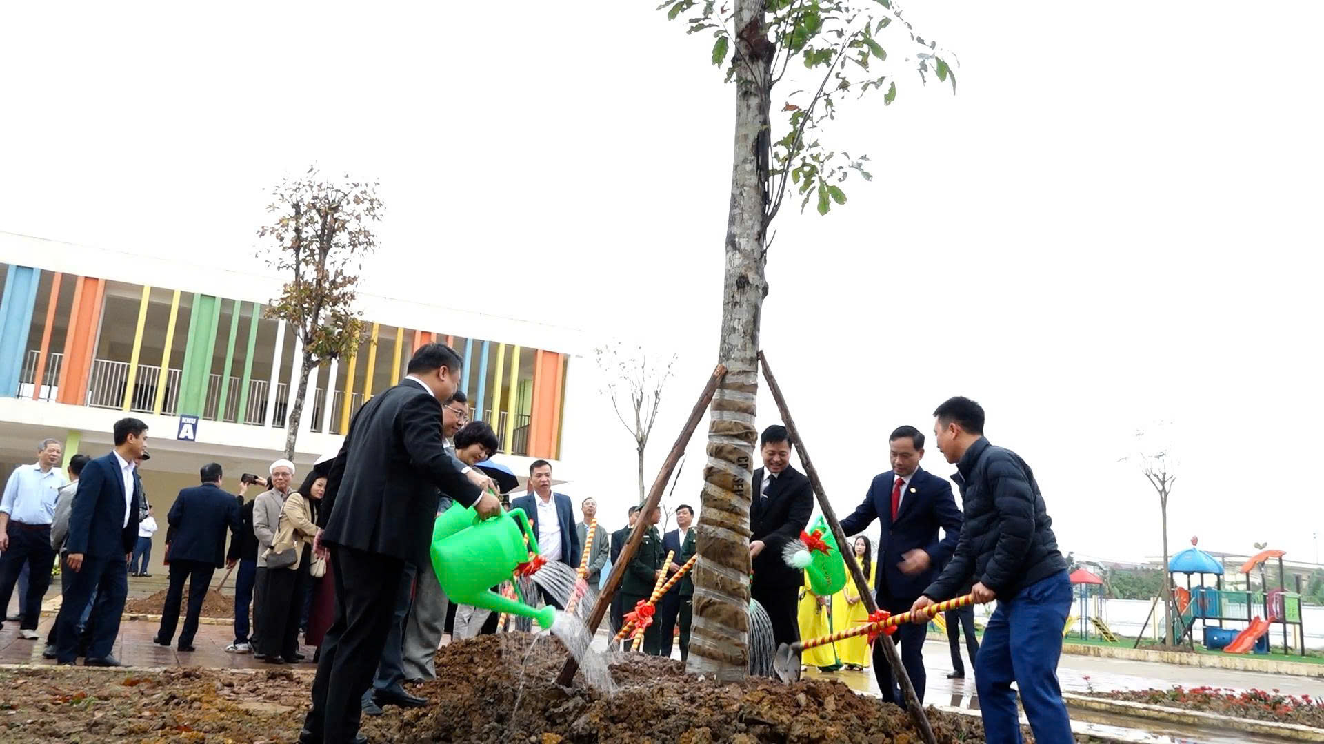Lễ phát động Tết trồng cây Xuân Bính Ngọ 2026 tại Trường mầm non Bích Hoà - ảnh 1