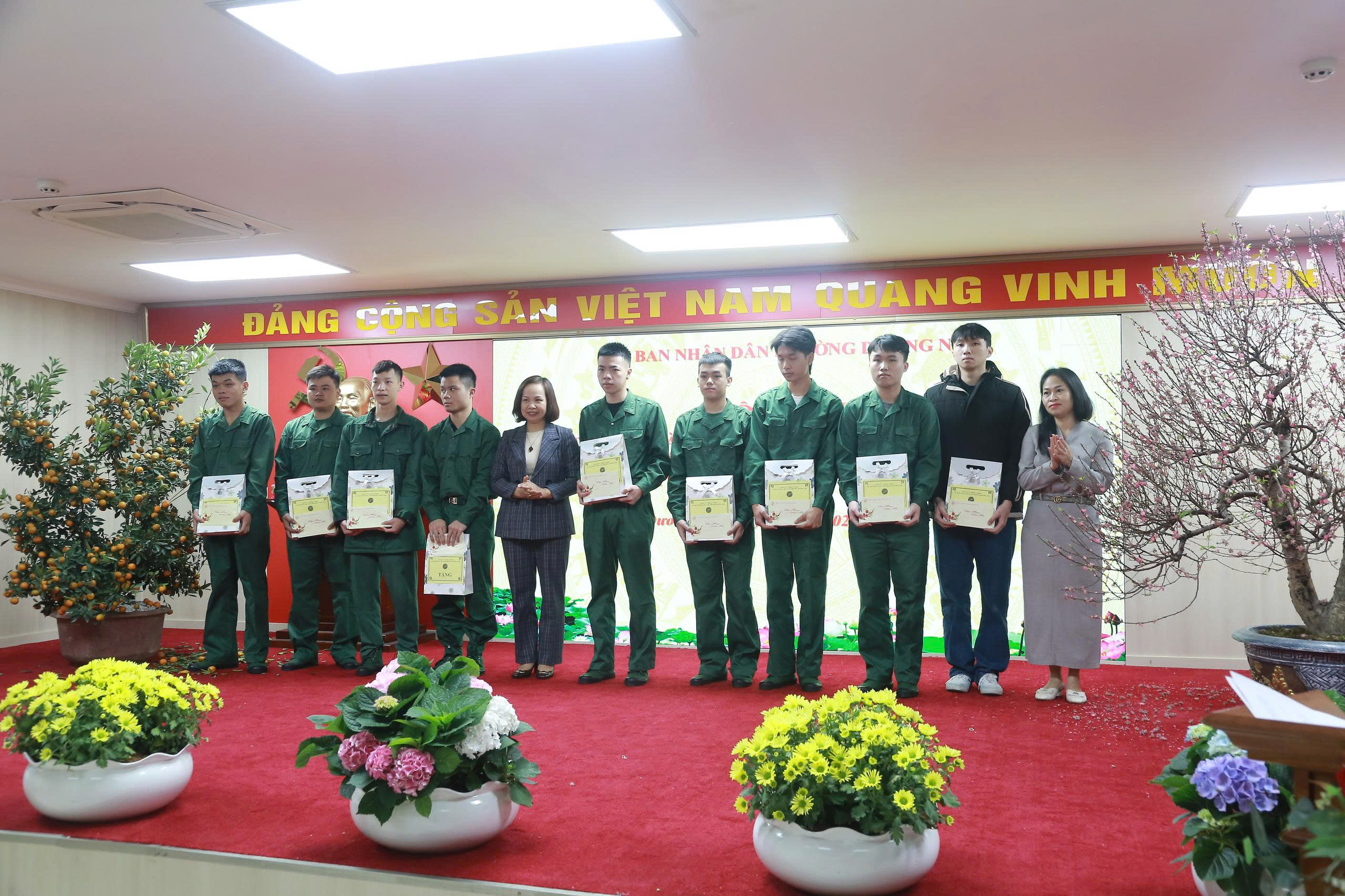 Những thanh niên ưu tú Thủ đô tình nguyện lên đường nhập ngũ - ảnh 4