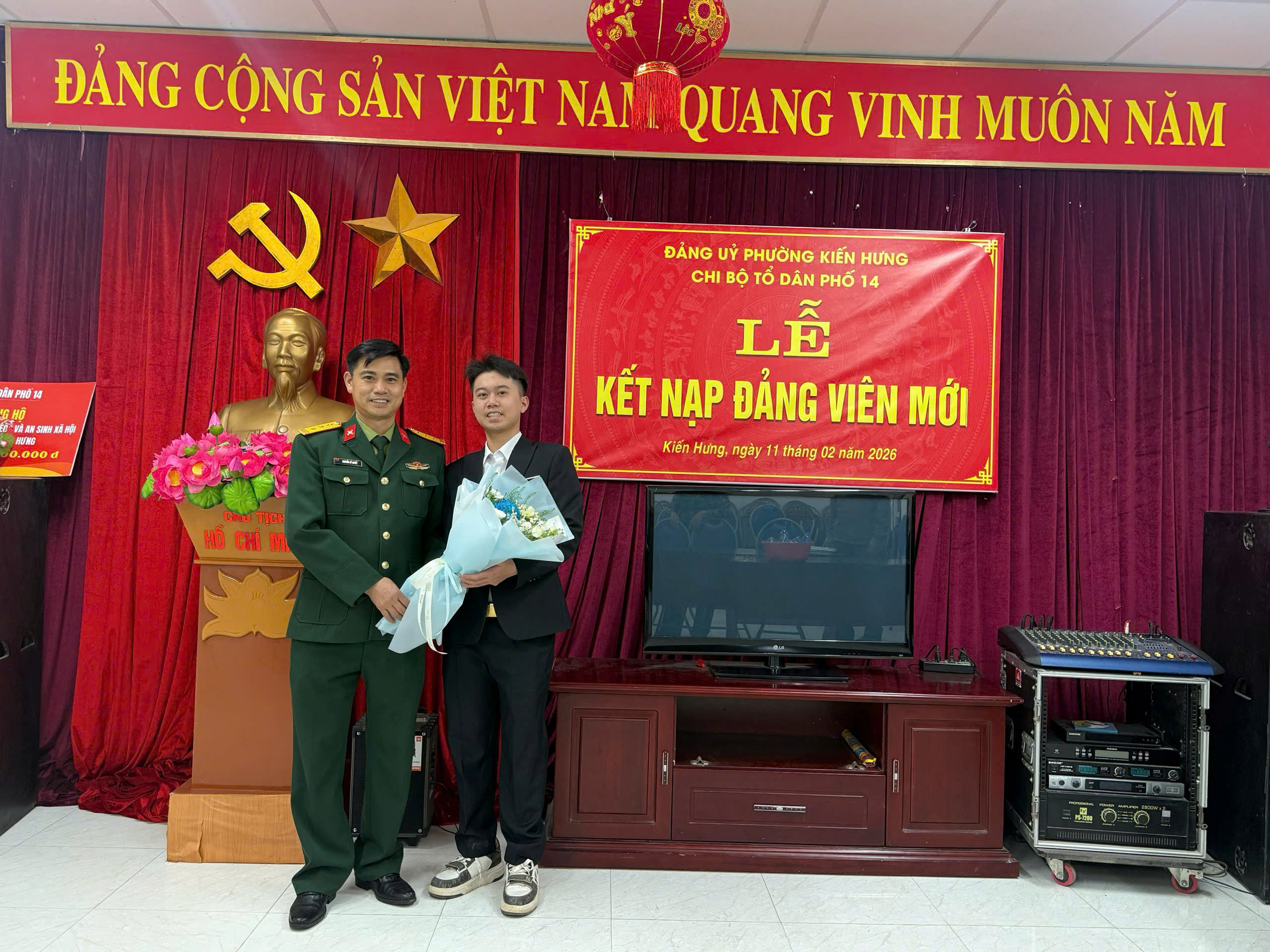 Những thanh niên ưu tú Thủ đô tình nguyện lên đường nhập ngũ - ảnh 2