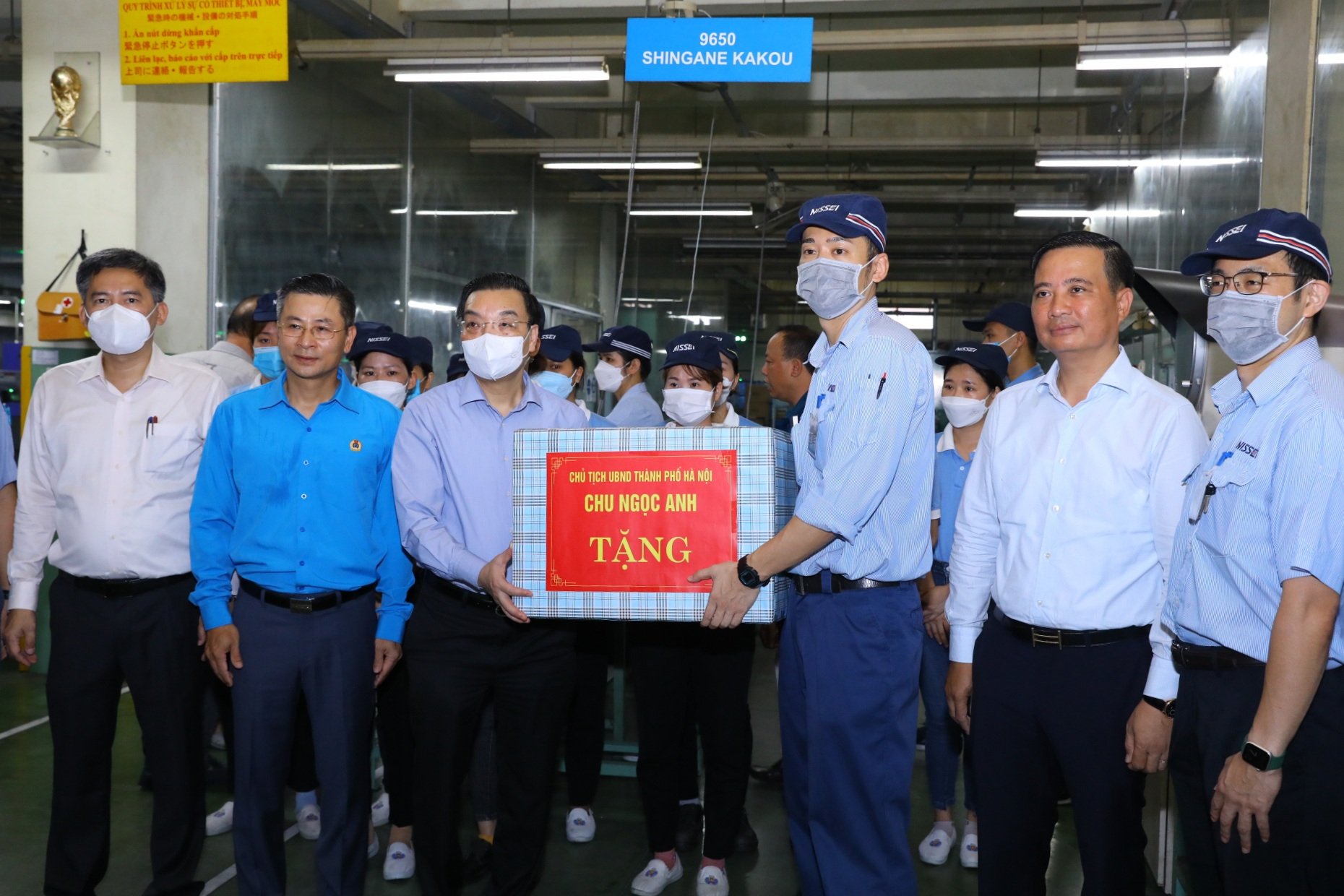 Chủ tịch UBND TP Hà Nội đối thoại, tháo gỡ khó khăn vướng mắc cho doanh nghiệp và người lao động - ảnh 5