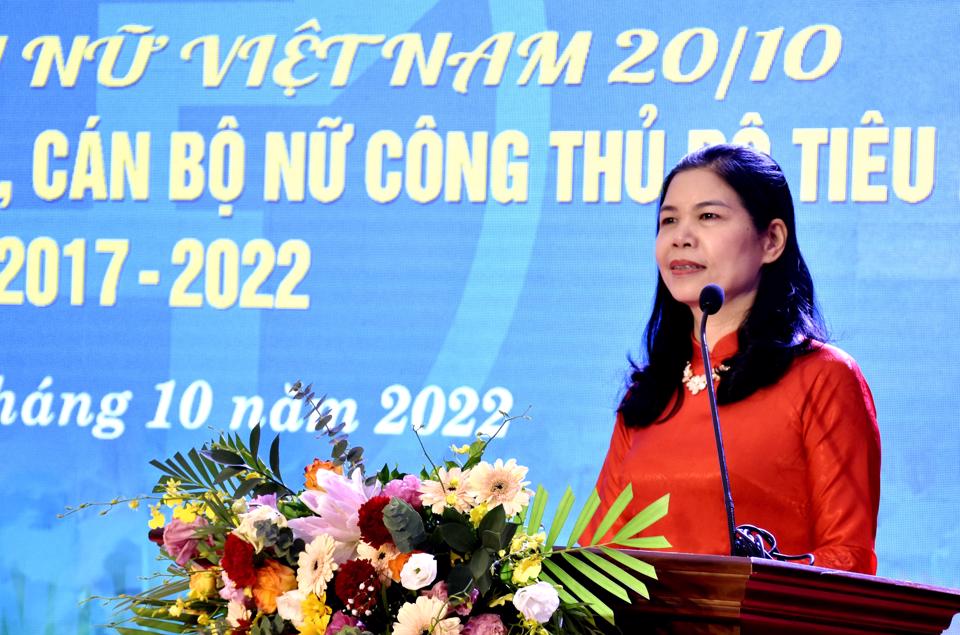 Biểu dương nữ cán bộ công đoàn, cán bộ nữ công Thủ đô tiêu biểu giai đoạn 2017 - 2022 - ảnh 1