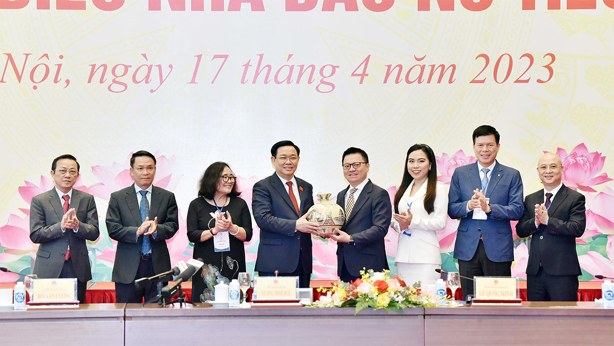 Chủ tịch Quốc hội Vương Đình Huệ: