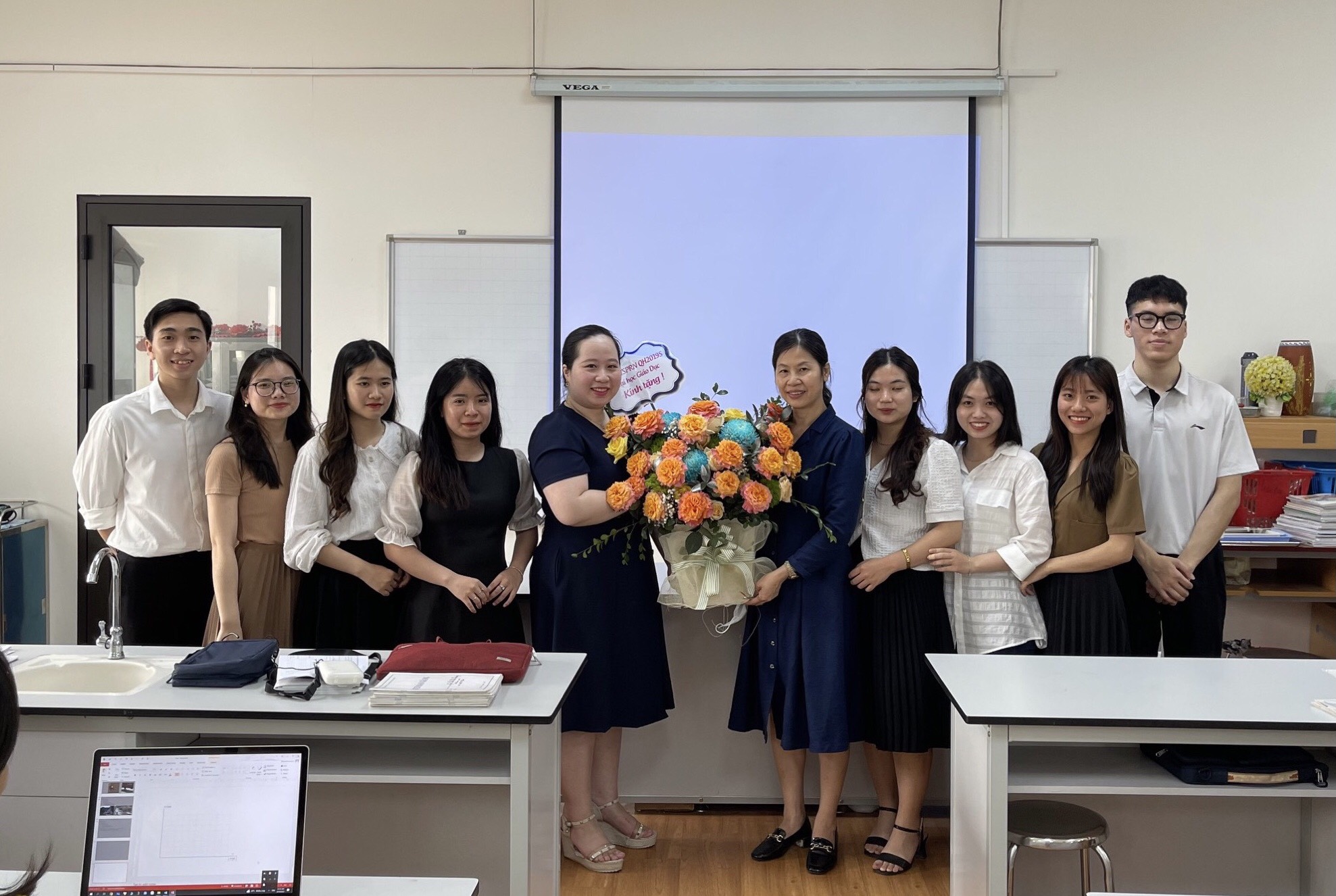 Nhà giáo Gen Z : Hứa hẹn mang đến “làn gió mới” trong giáo dục - ảnh 4