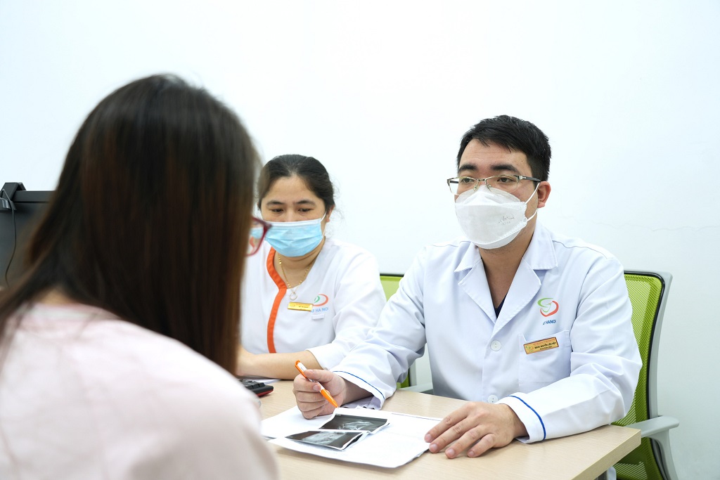 Viêm lộ tuyến cổ tử cung, khi nào cần điều trị? - ảnh 1