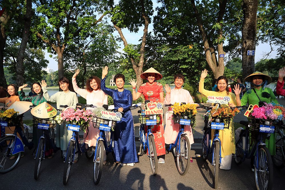 Áo dài kết nối Du lịch và Di sản Hà Nội - ảnh 5