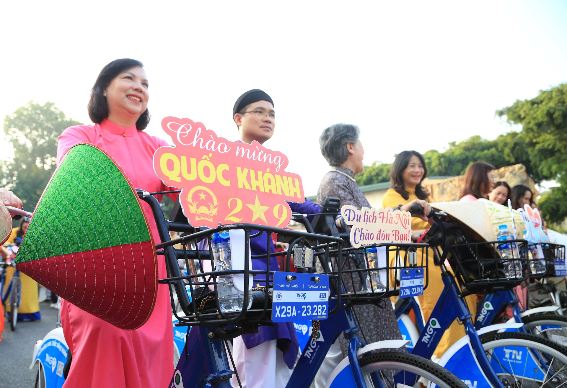 Áo dài kết nối Du lịch và Di sản Hà Nội - ảnh 8