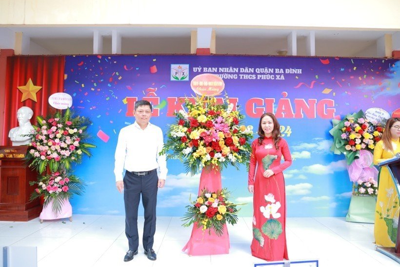 Hơn 53.000 học sinh quận Ba Đình hân hoan chào đón năm học mới - ảnh 2