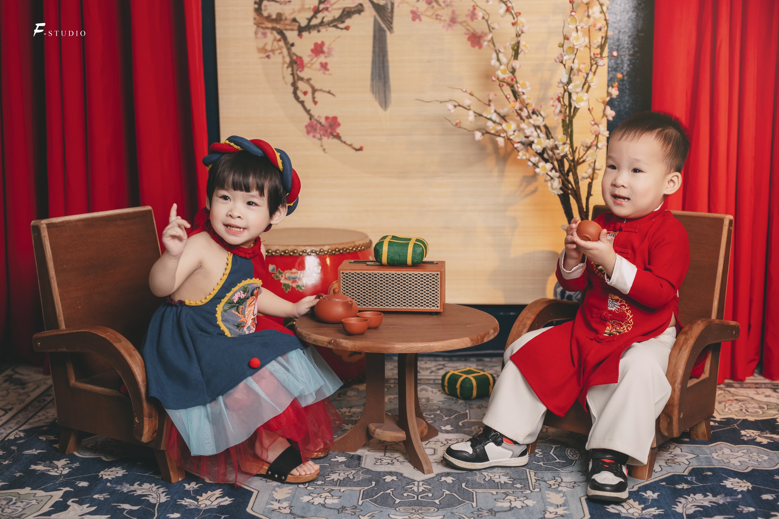 Mùa xuân hạnh phúc bên nụ cười con yêu - ảnh 2