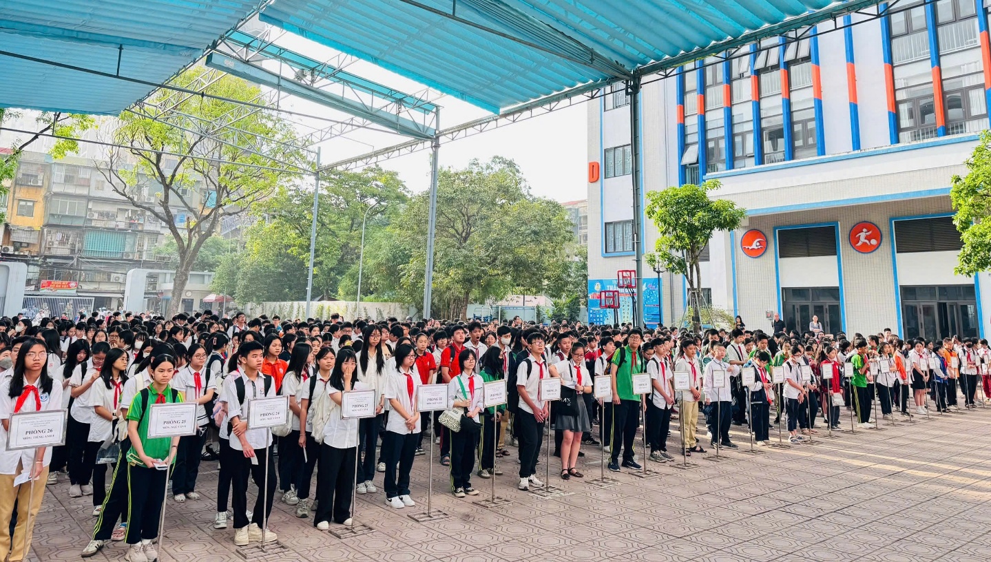 Hơn 1800 học sinh tranh tài tại Kỳ thi Olympic các môn văn hóa cấp THCS năm học 2024-2025 - ảnh 1