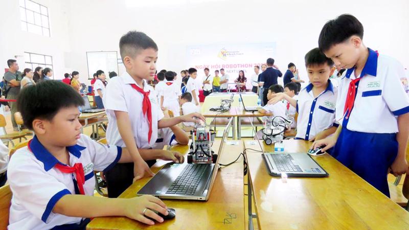 Rà soát, điều chỉnh một số nội dung trong Chương trình Giáo dục phổ thông - ảnh 3